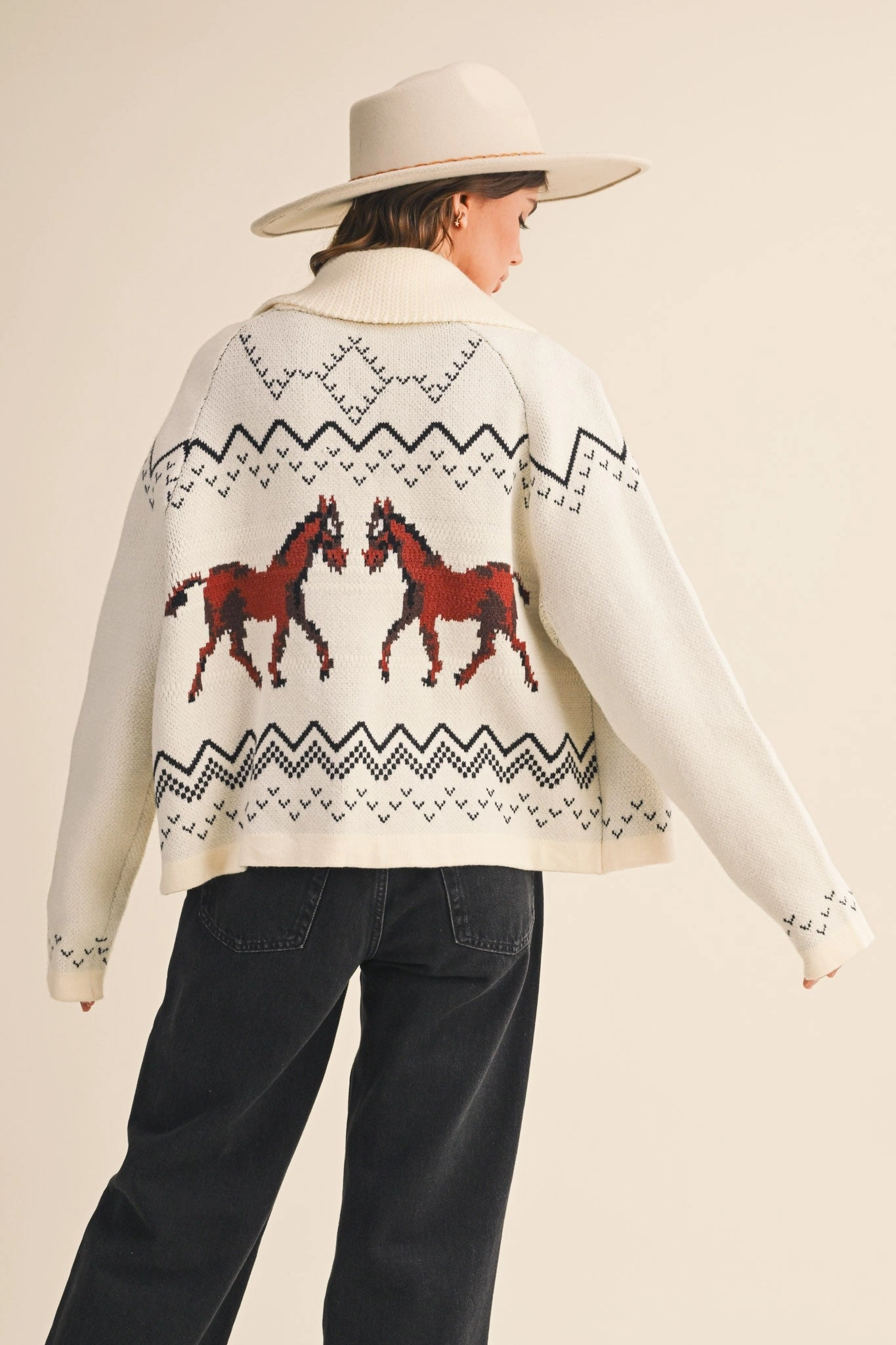 Horse Knit Cardigan Perfect Warmth Side Slit Design