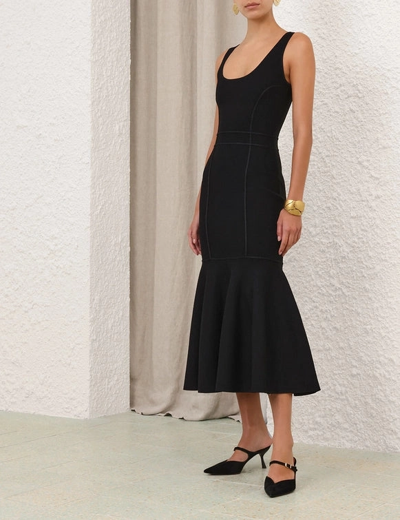 Hypnotic Sculptural Midi Dress in Black Statement-Print