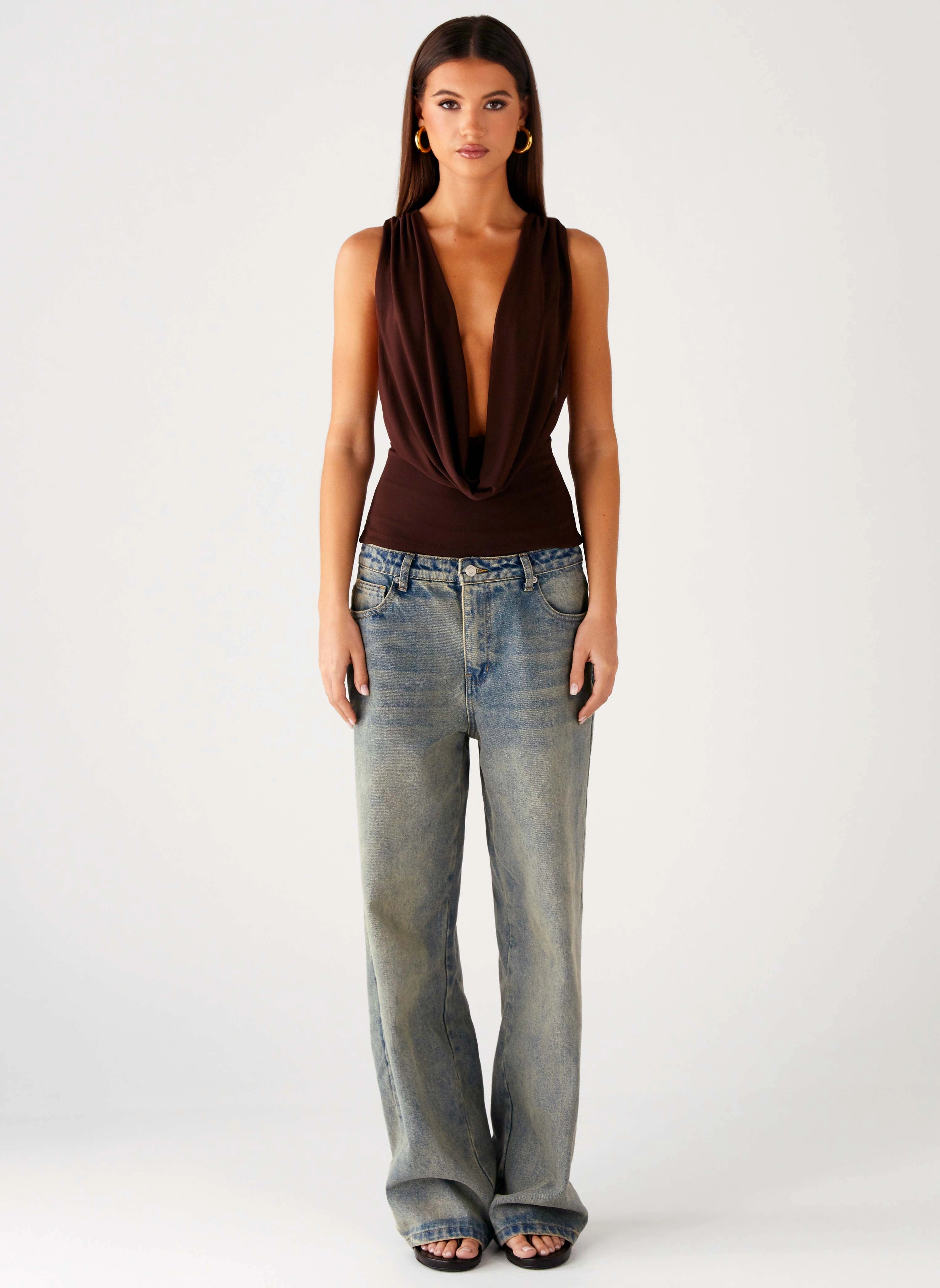 SleevelessOption Oracle Top - Chocolate