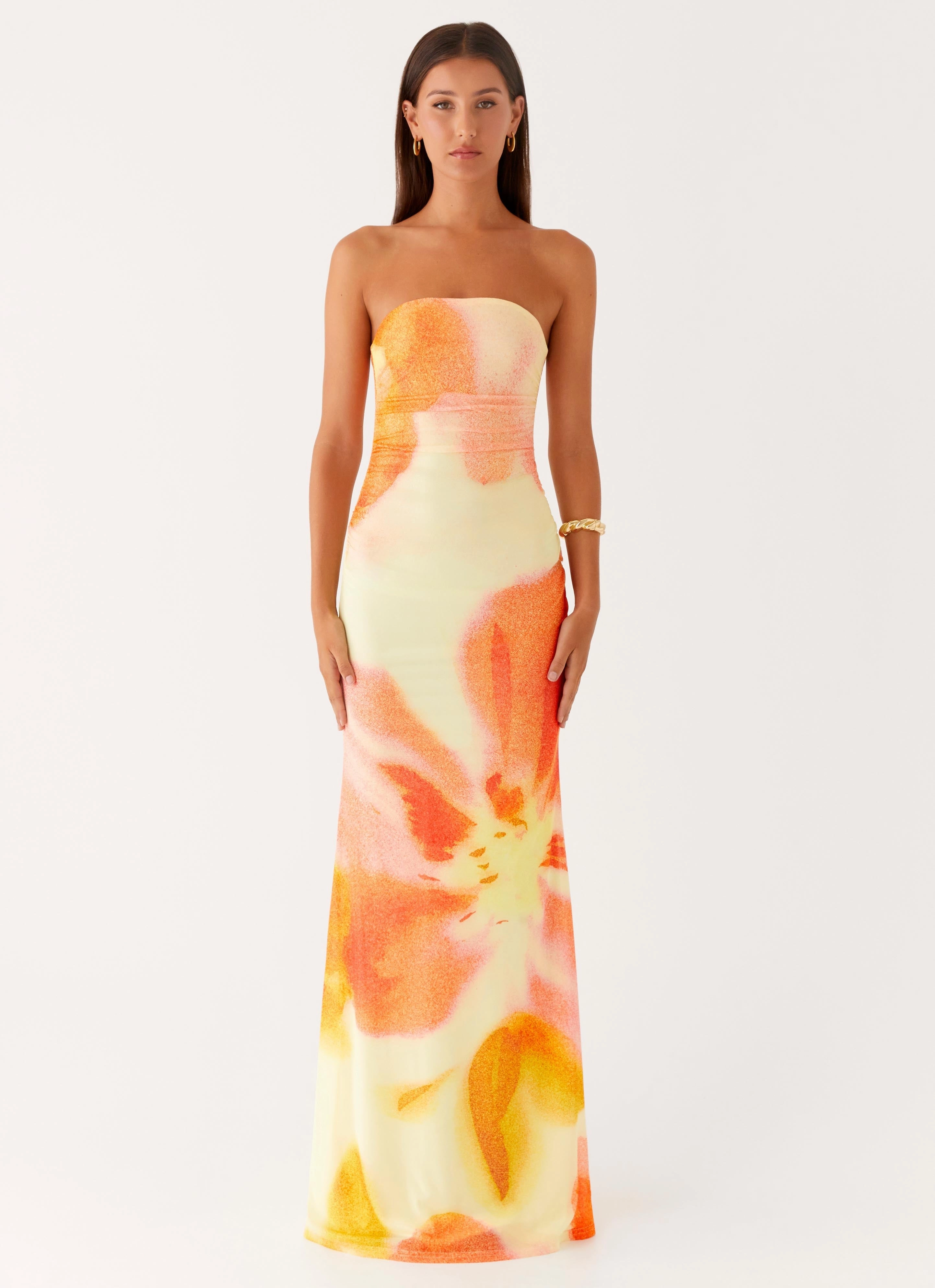 Essential Piece Minimalist feel Iroha Strapless Maxi Dress - Mimosa Blossom