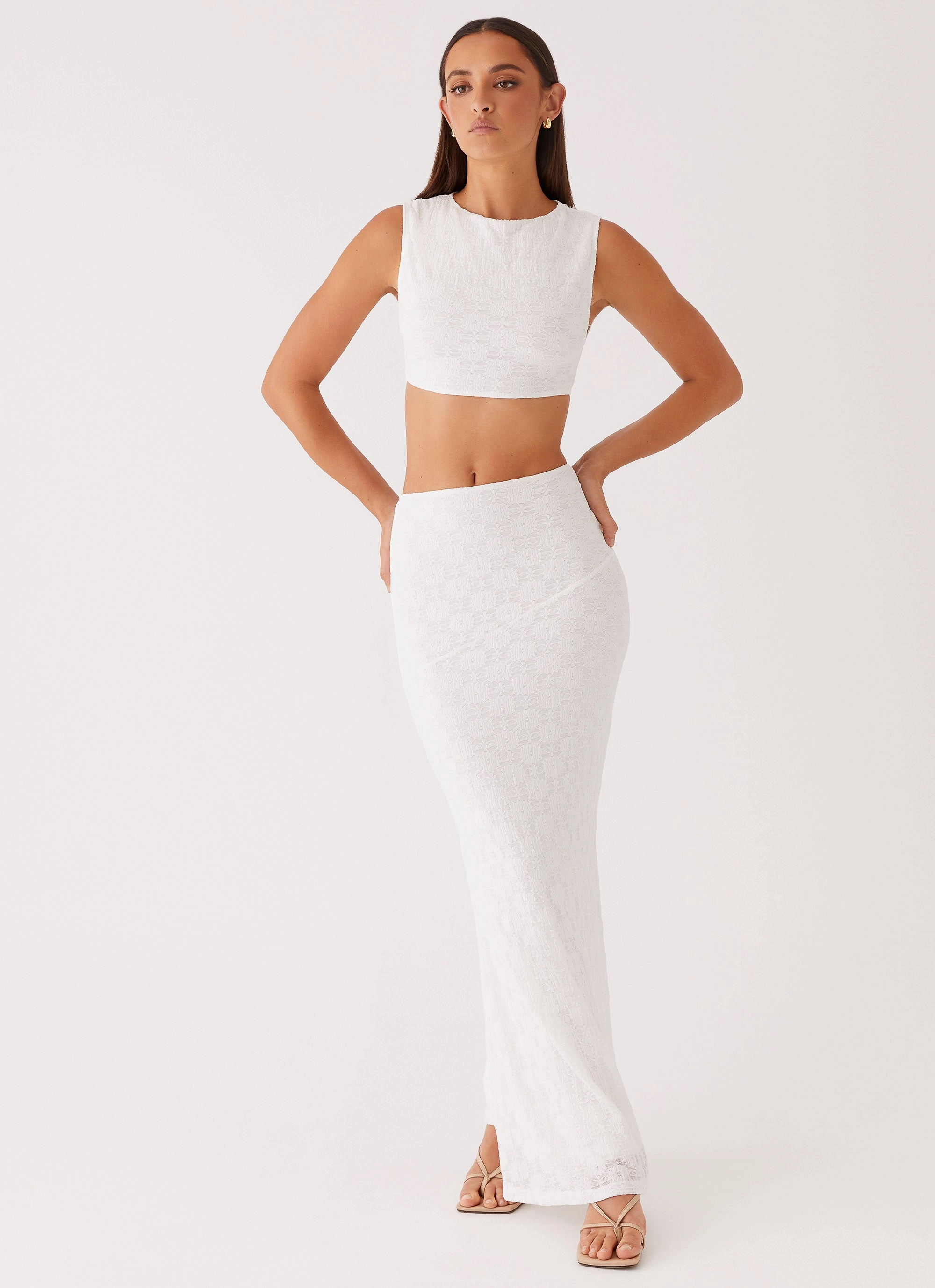 Lightweight Material Odor Control Technology Issey Crop Top - White