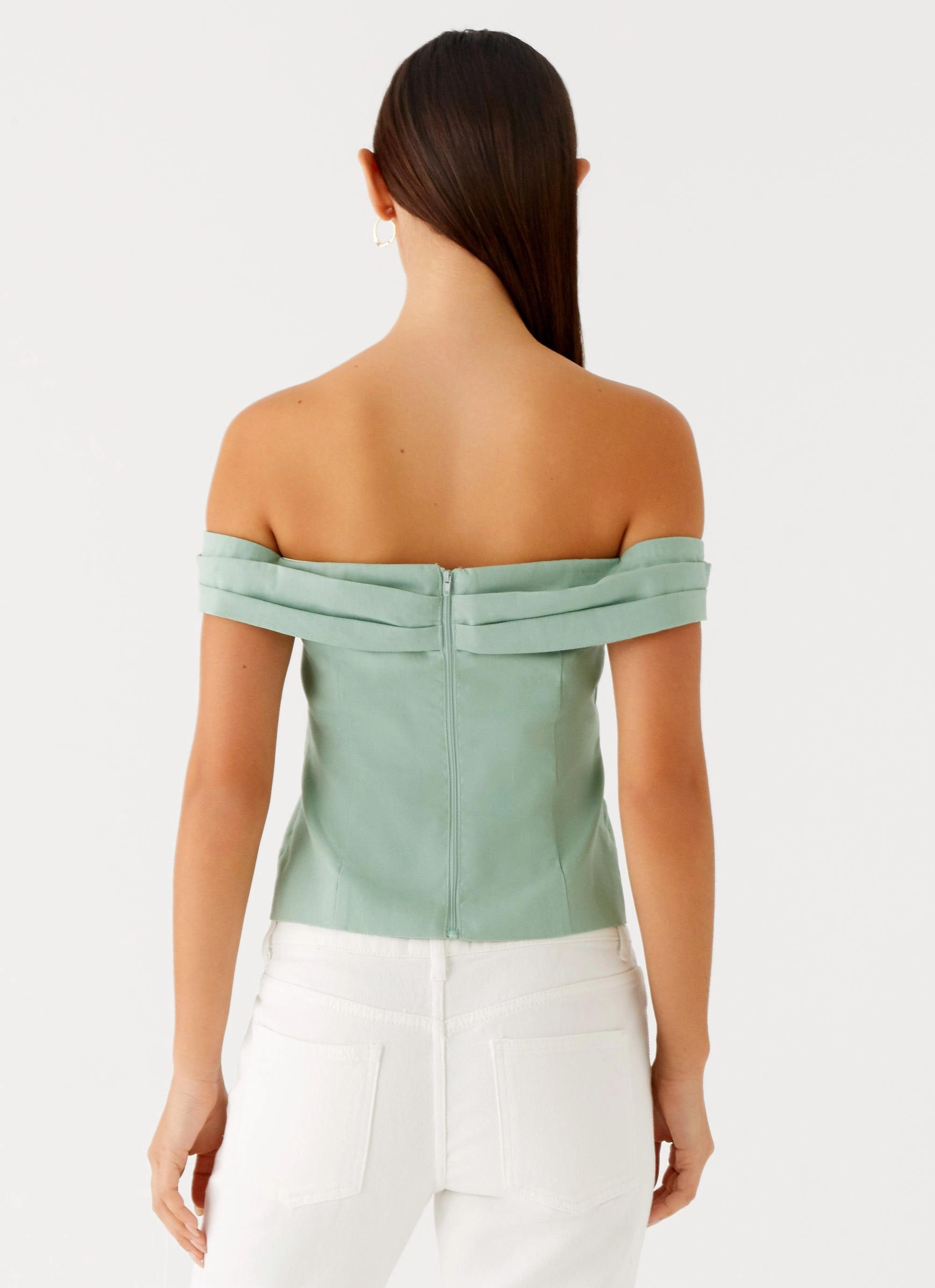 NonRestrictive Armholes Stretch Fit Jairo Linen Top - Sage