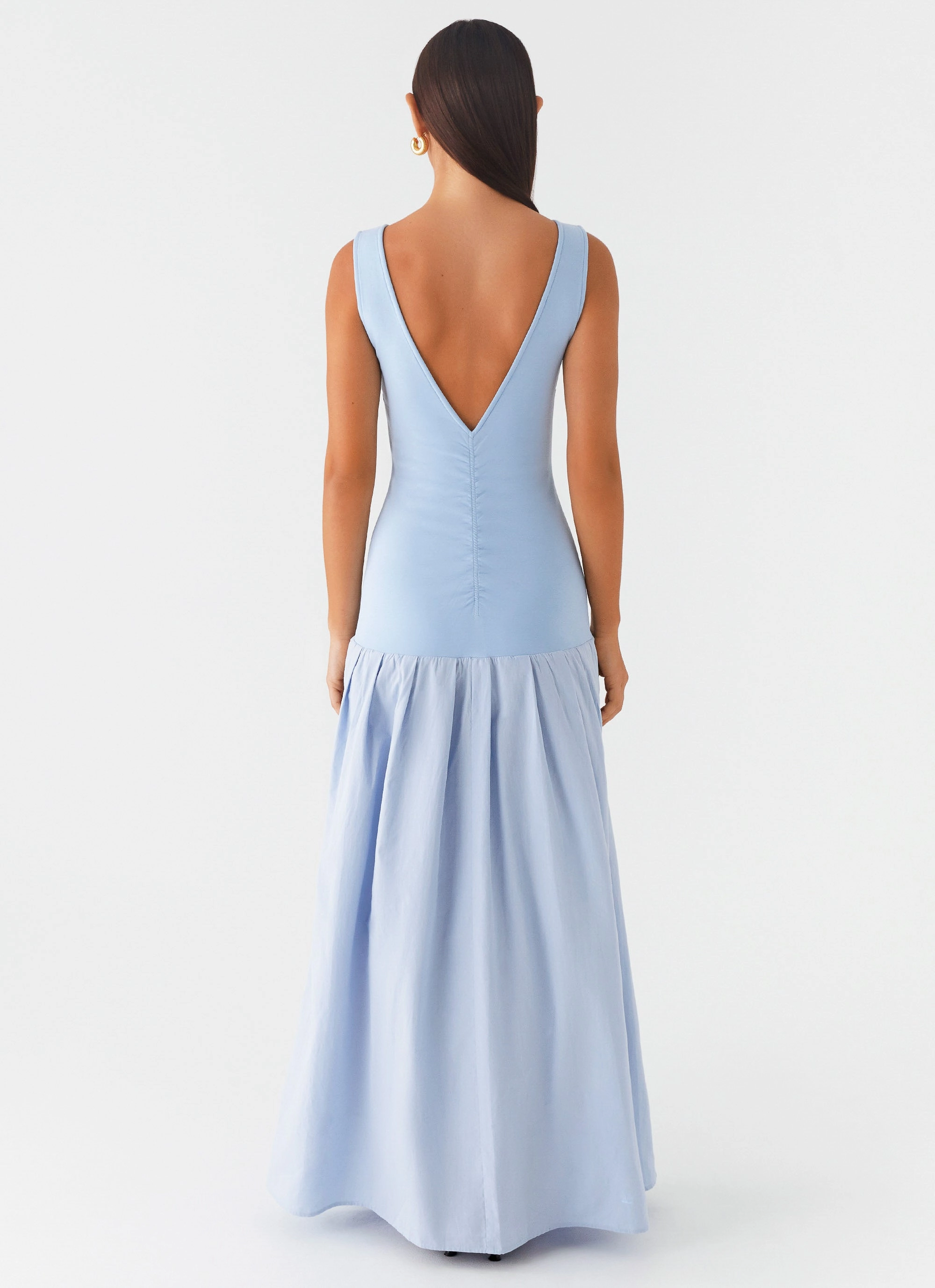 Jaxon Maxi Dress - Blue Fresh Aesthetic Cozy Silhouette