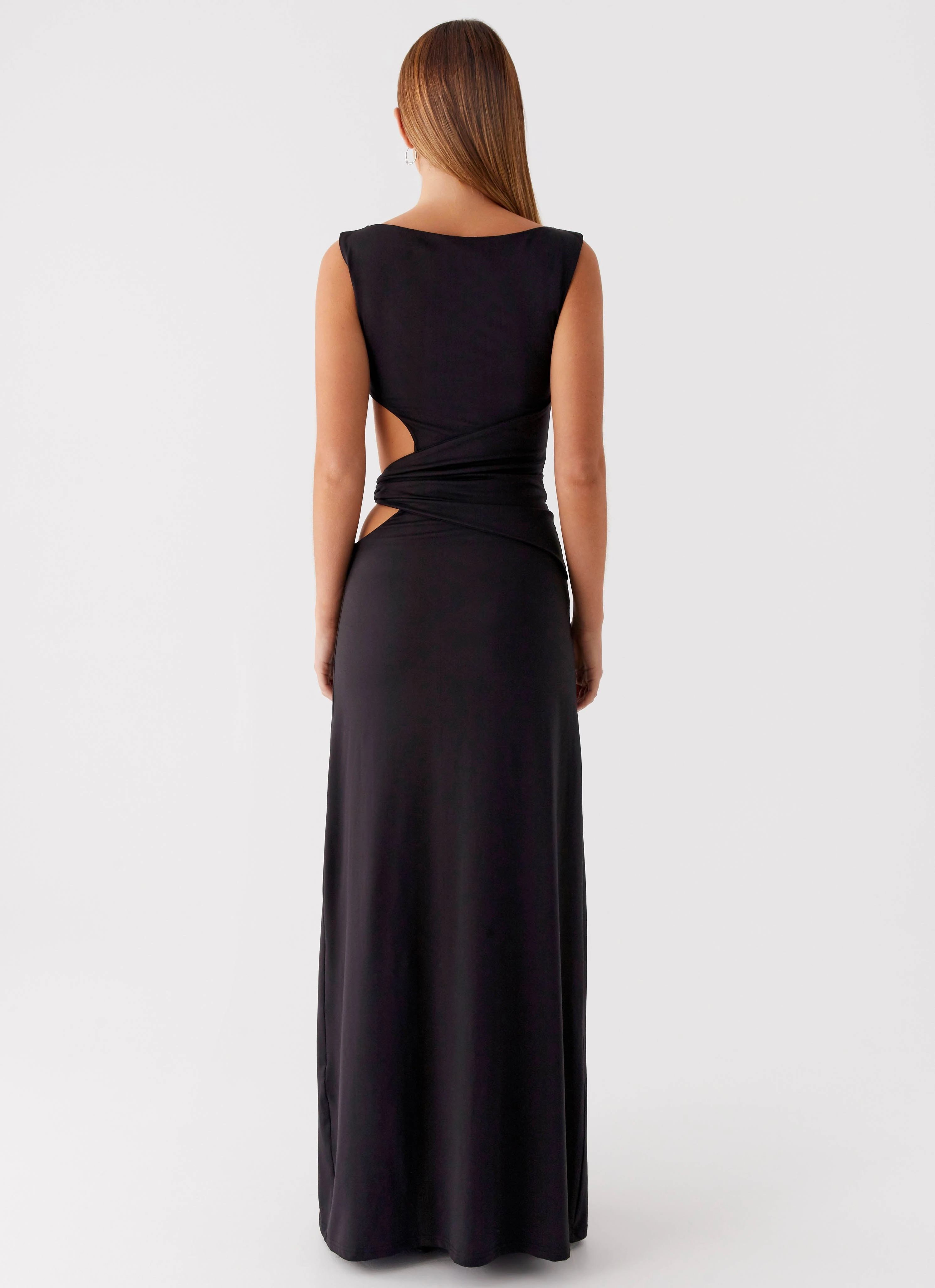 Jayana Maxi Dress - Black Pose Glow