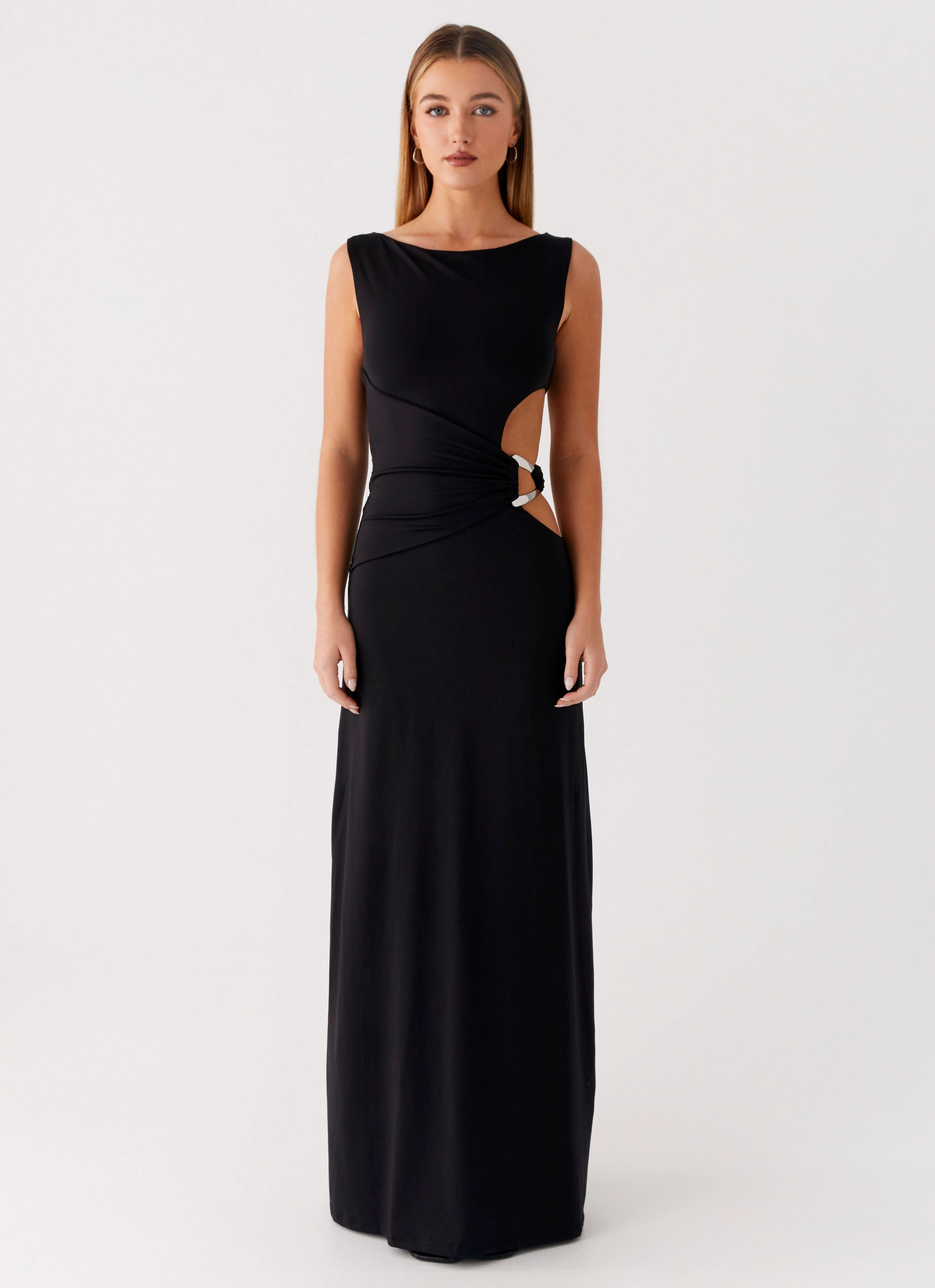 Jayana Maxi Dress - Black Winter-Season Cozy Layering