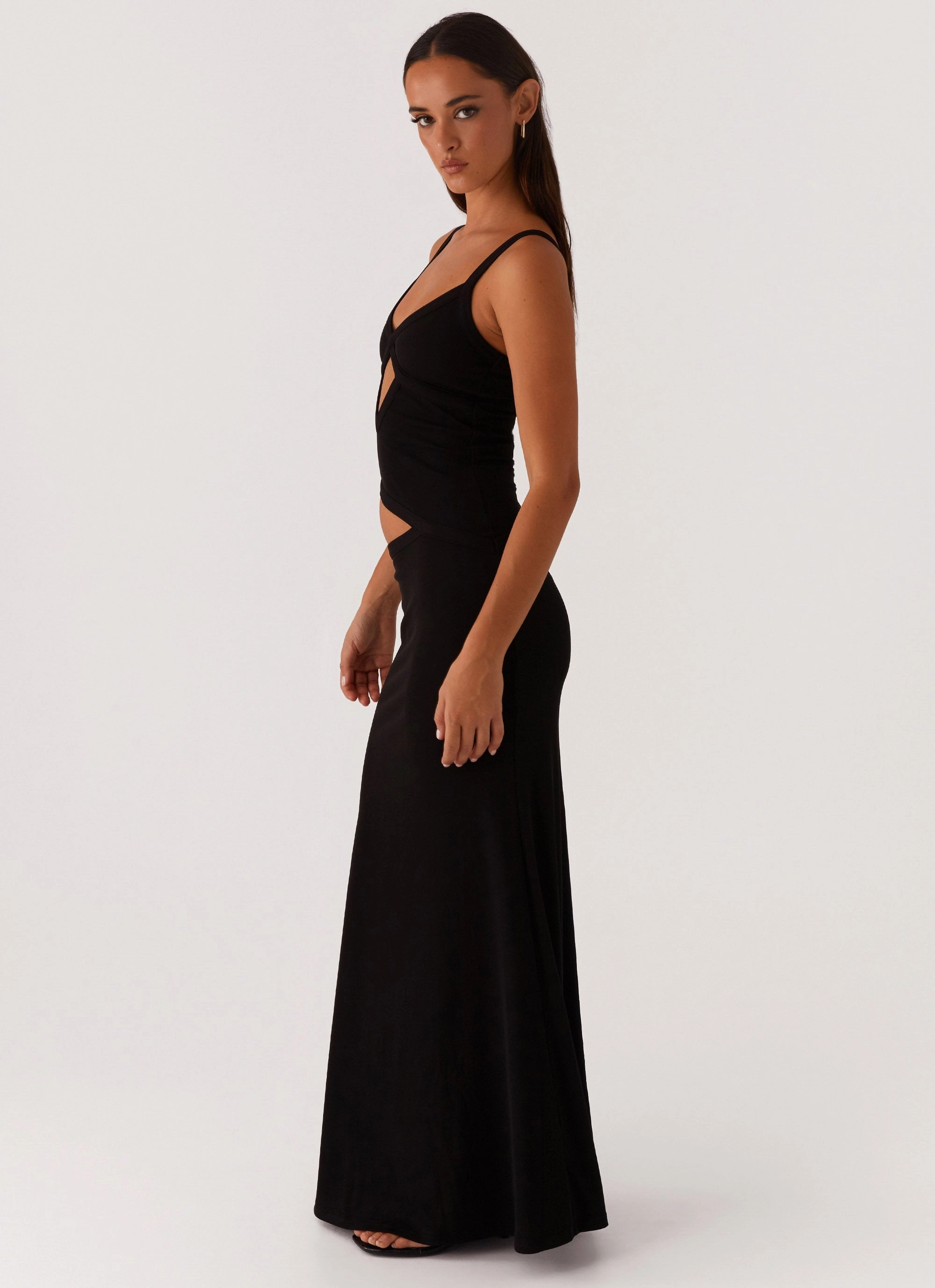 Sophisticated Look Jocelyn Maxi Dress - Black