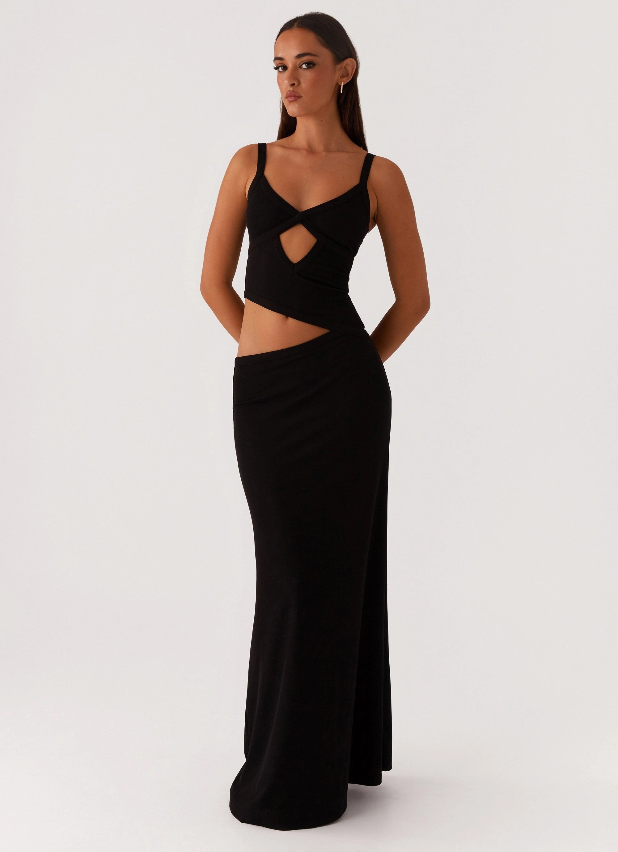 Polished and Elegant Jocelyn Maxi Dress - Black