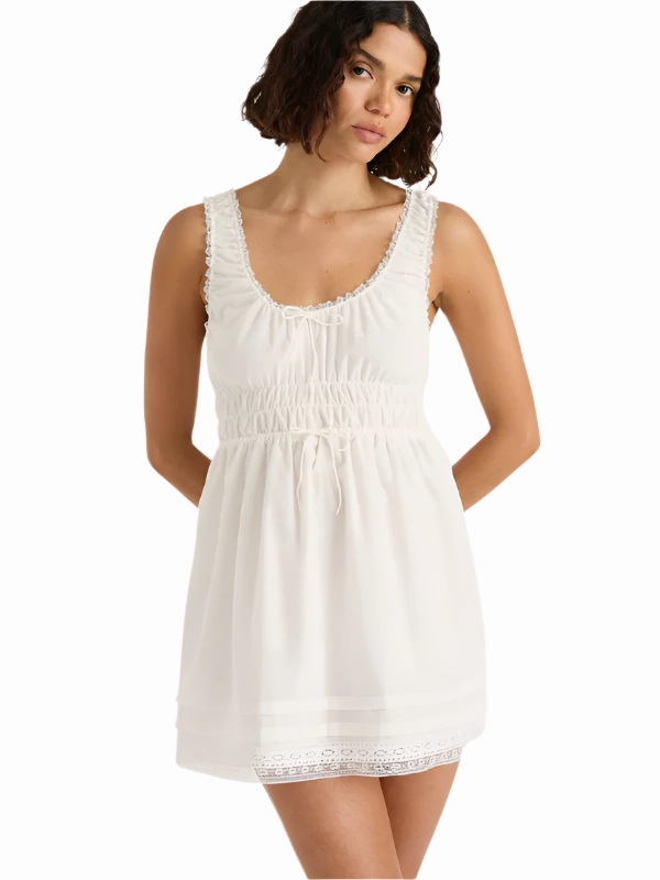 Heritage-Brand Youthful Look Juliet Mini Dress in White