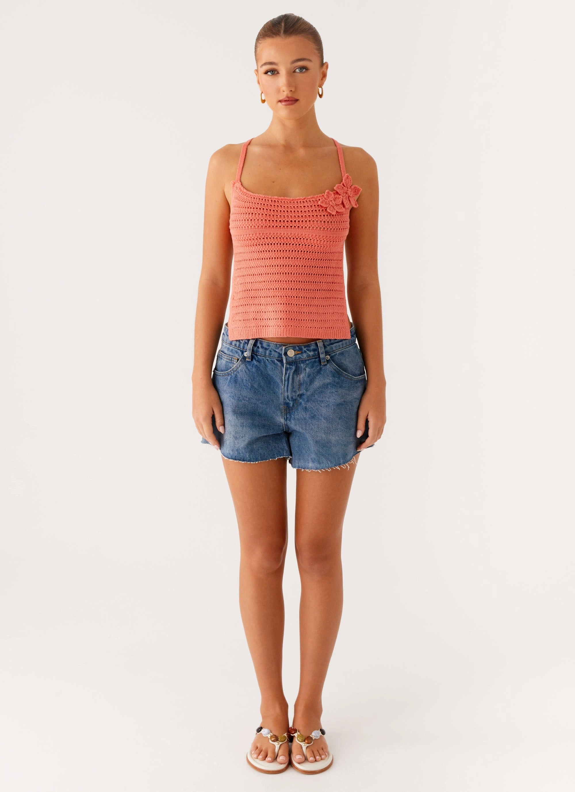 Tapered Side Panels MidweightKnit Kia Cross Back Top - Coral