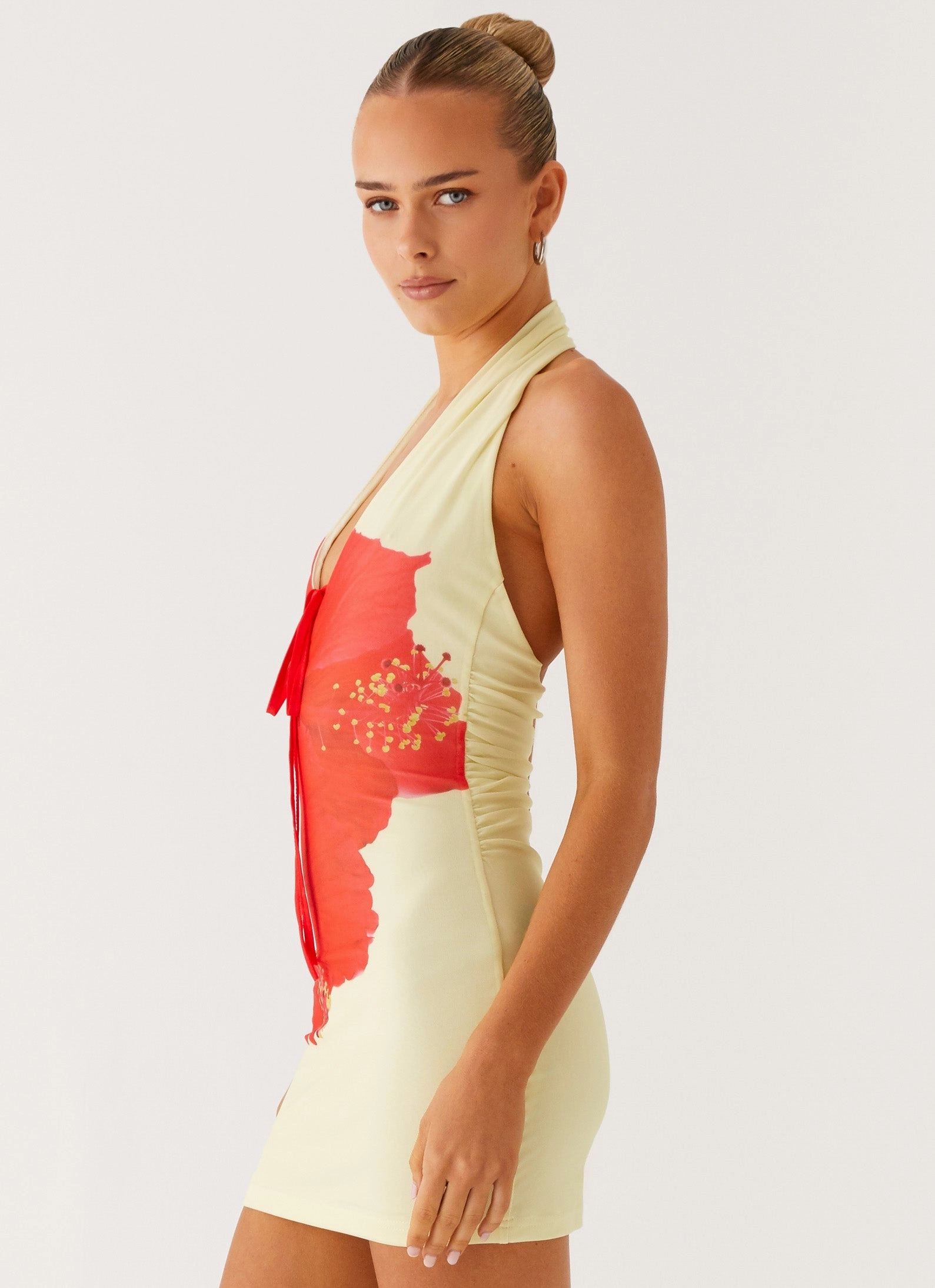 Know You Better Mini Dress - Scarlet Floral Sleek Presence Free Shape