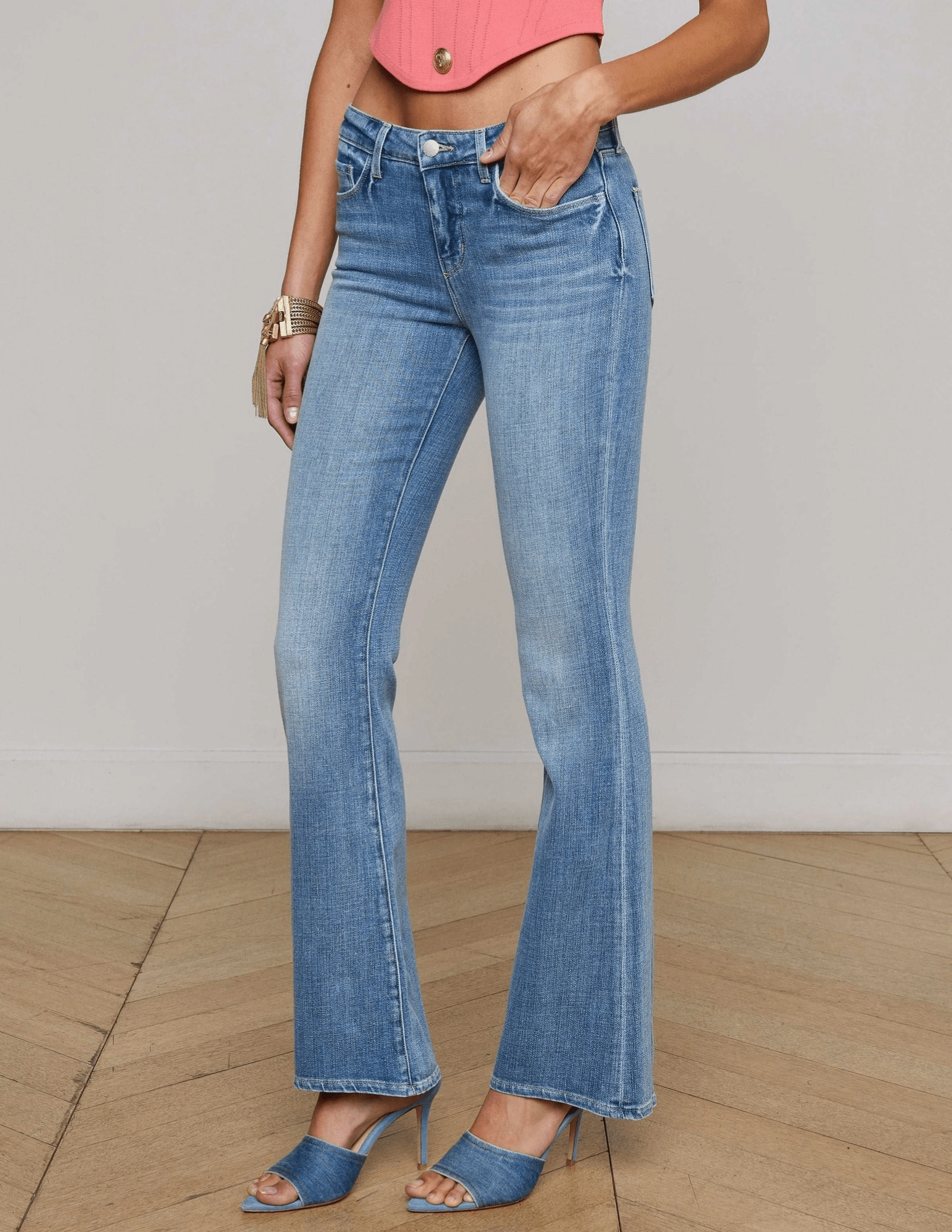 Stretch Comfort Simple Attire L'AGENCE Cara Low-Rise Bootcut Jeans in Ibarra