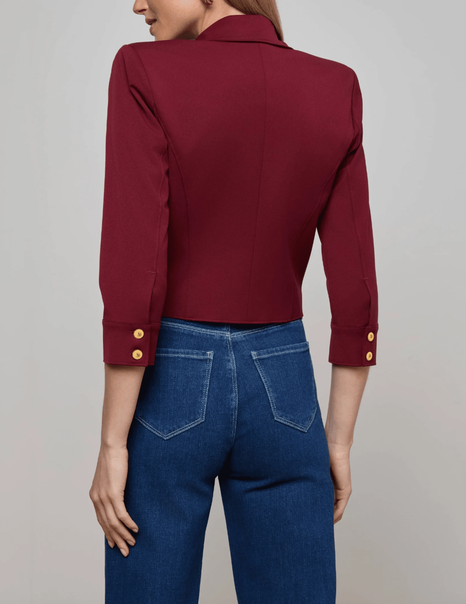 L'AGENCE Kumi Cropped Fitted Jacket in Black Cherry Cozy Look Stretch Fit