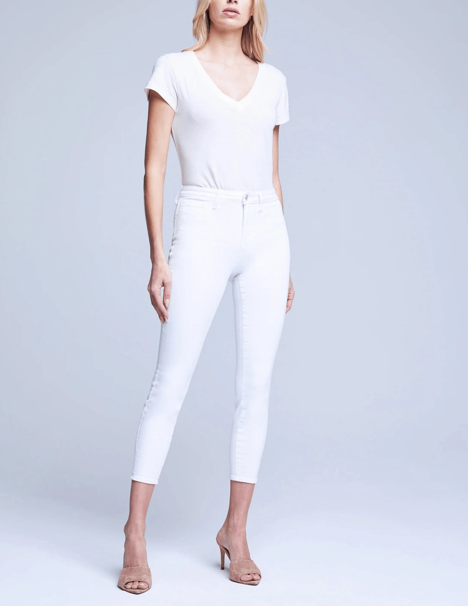 L'AGENCE Margot High Rise Skinny Jean in Blanc Classic Style Loose Textured Travel Outfit