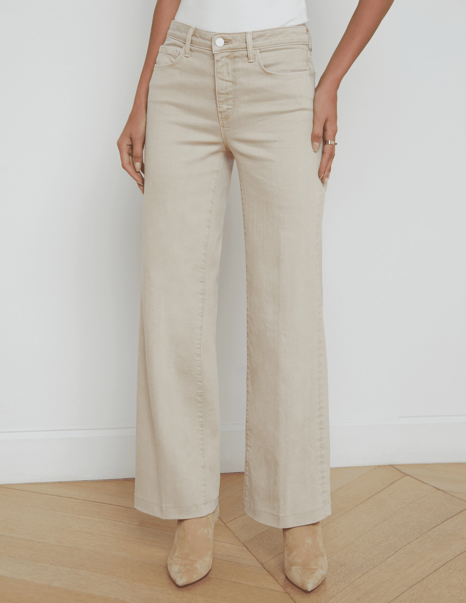L'AGENCE Scottie High Rise Wide Leg Jeans in Biscuit No Iron