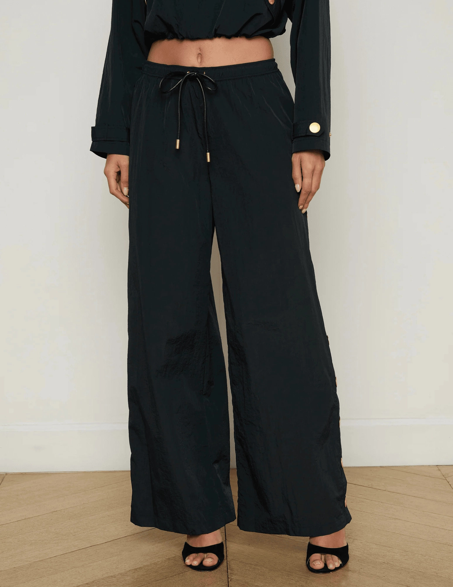 Flattering Design Wear Comfy Style L'AGENCE Valkyrie Wide Leg Snap Pants