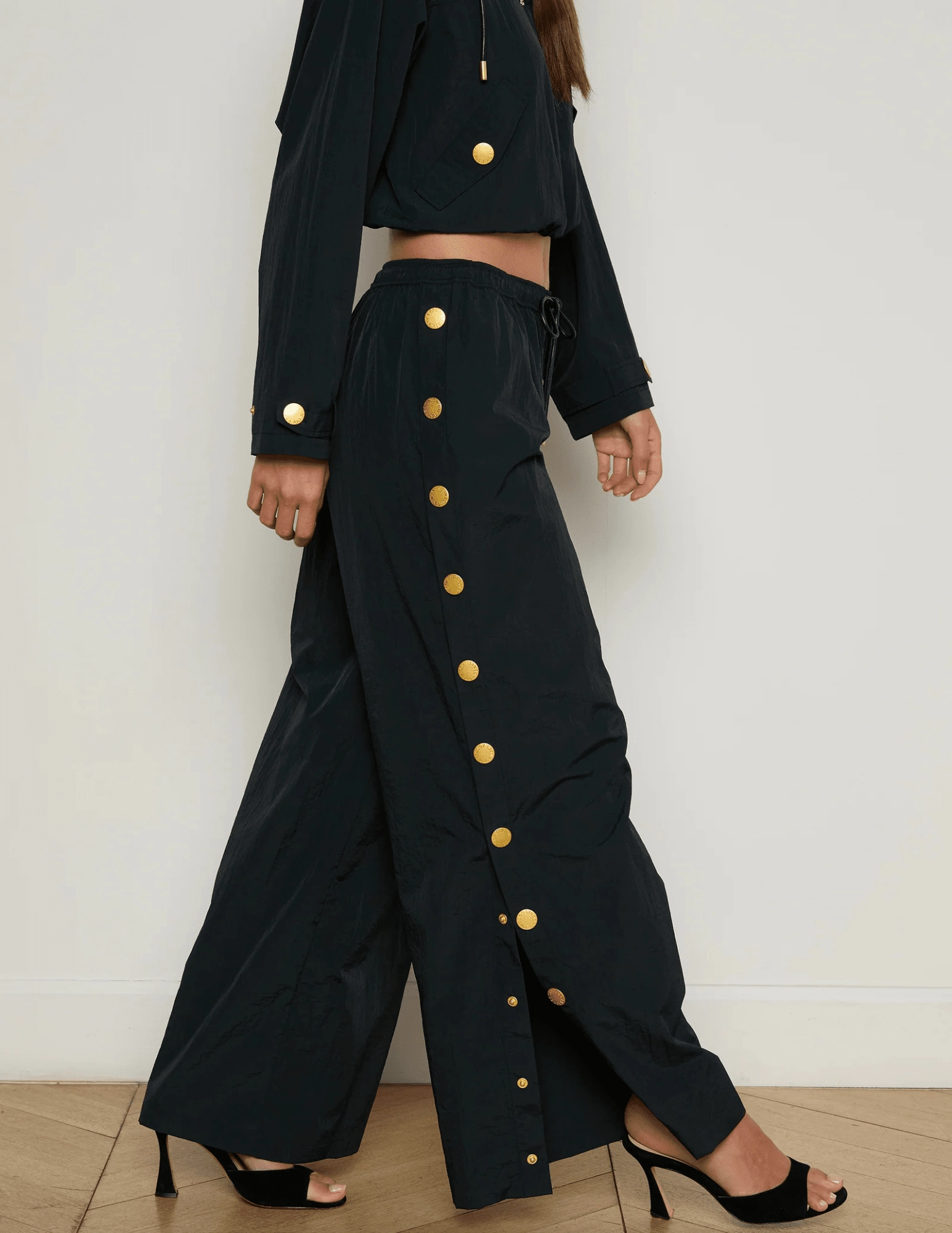 Flattering Comfort Wear L'AGENCE Valkyrie Wide Leg Snap Pants