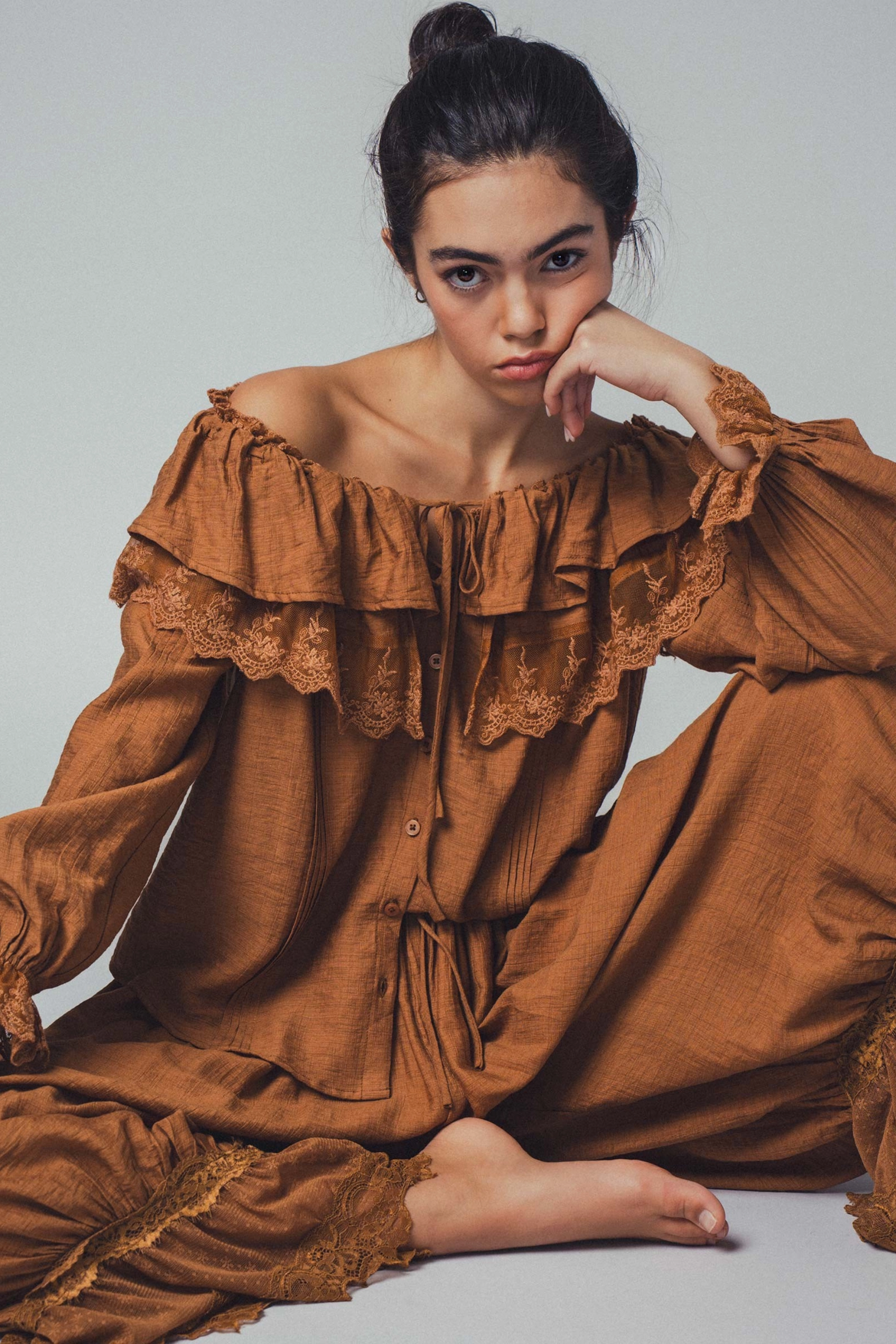 Lace Ruffled Blouse - Brown Minimalist Design BondedSeamTechnology