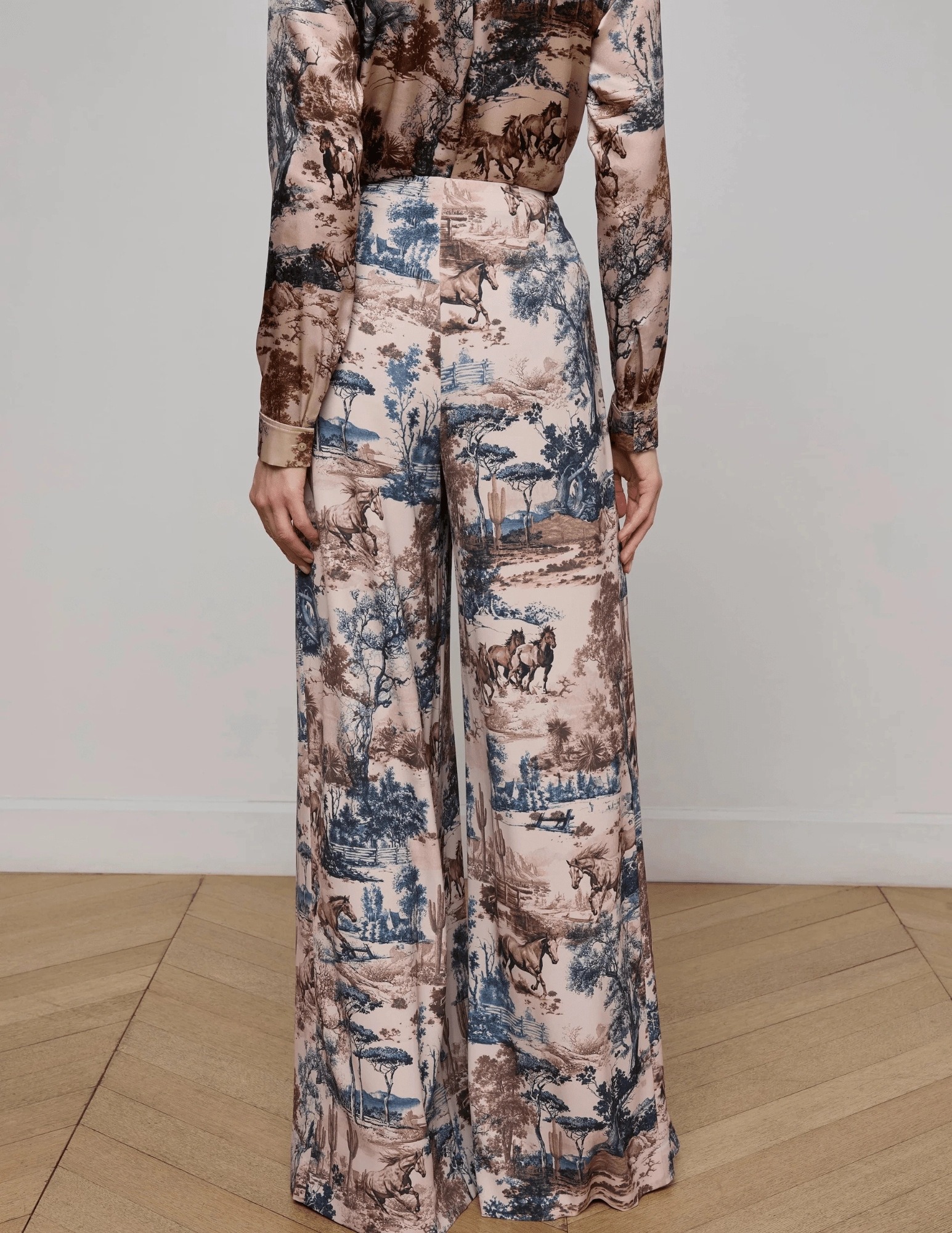 L'AGENCE Nova Pleated Wide Leg Pant in Tan Multi Western Toile Active Design Wear