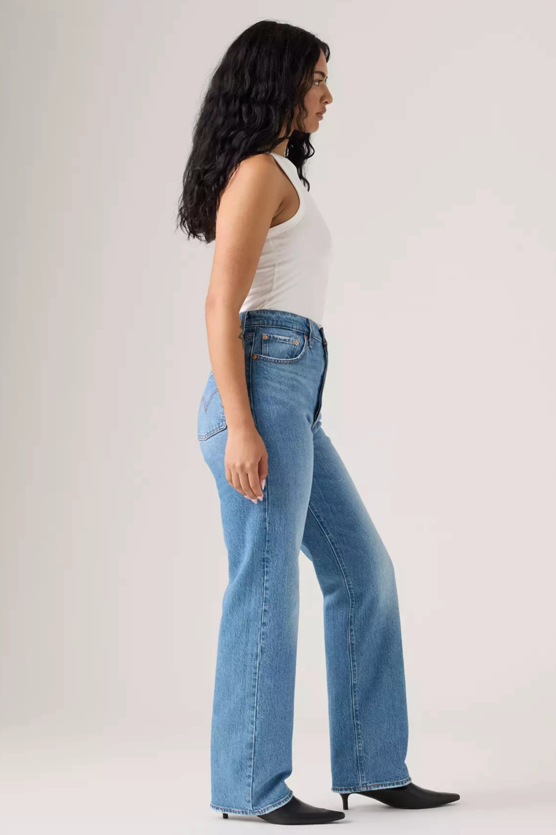 Levi's Ribcage Full Length Women's Jeans Contoured Panel Design Snag Free Fabric