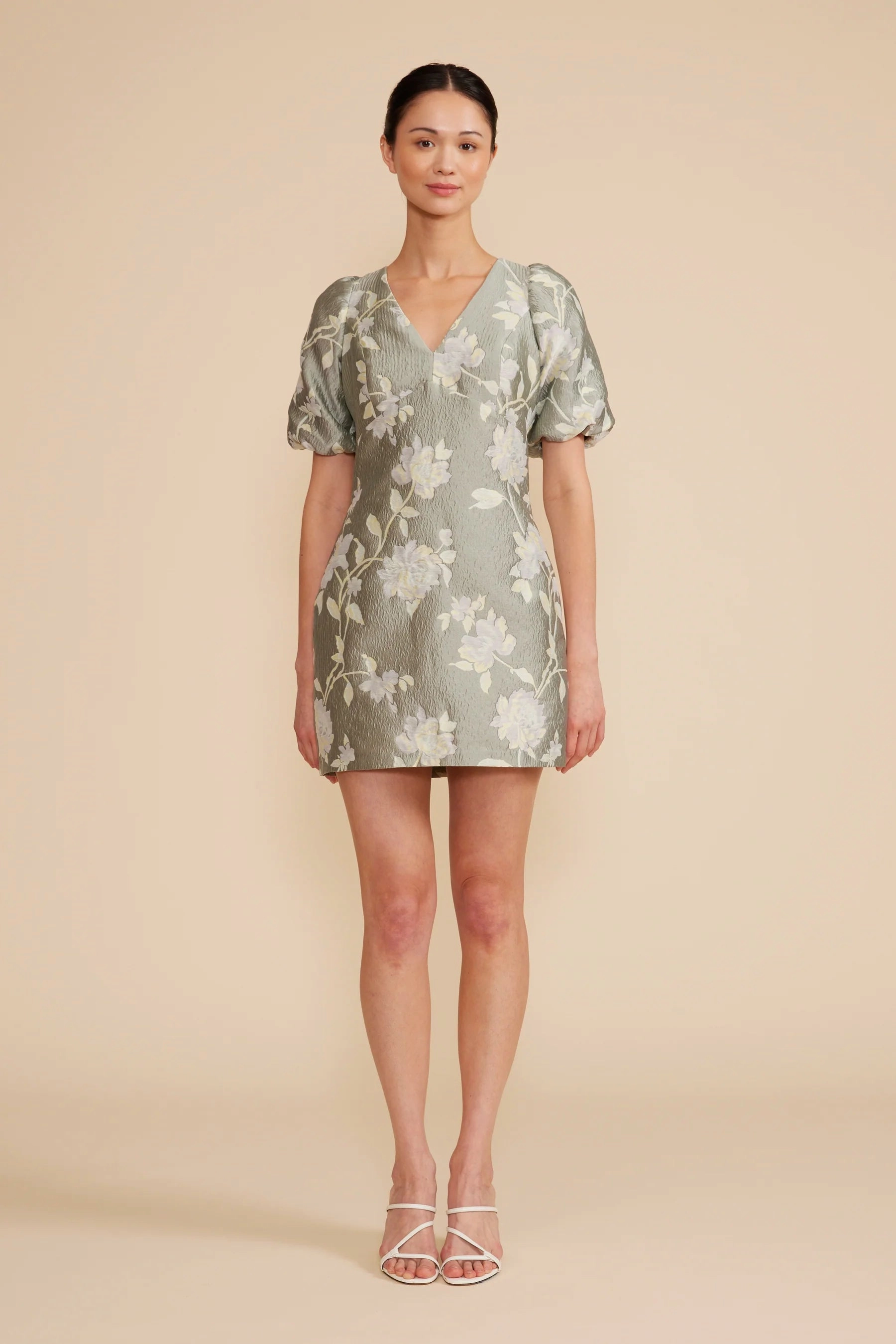 Lounge Feel Contrast-Panel Lisana Mini Dress