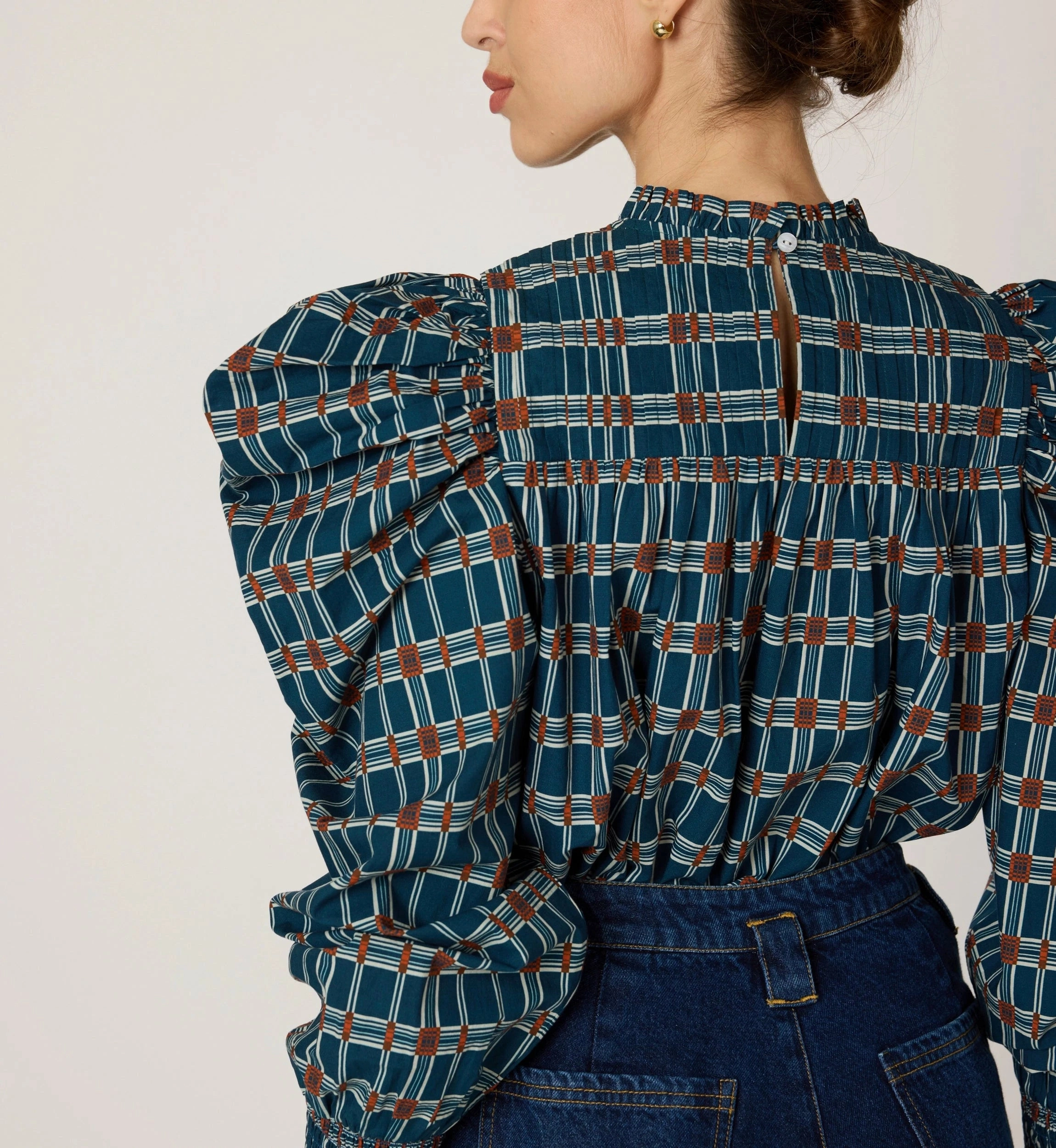 Irina Blouse | Santo Stripe LayeringFriendly Weight Eco Friendly Dye Process