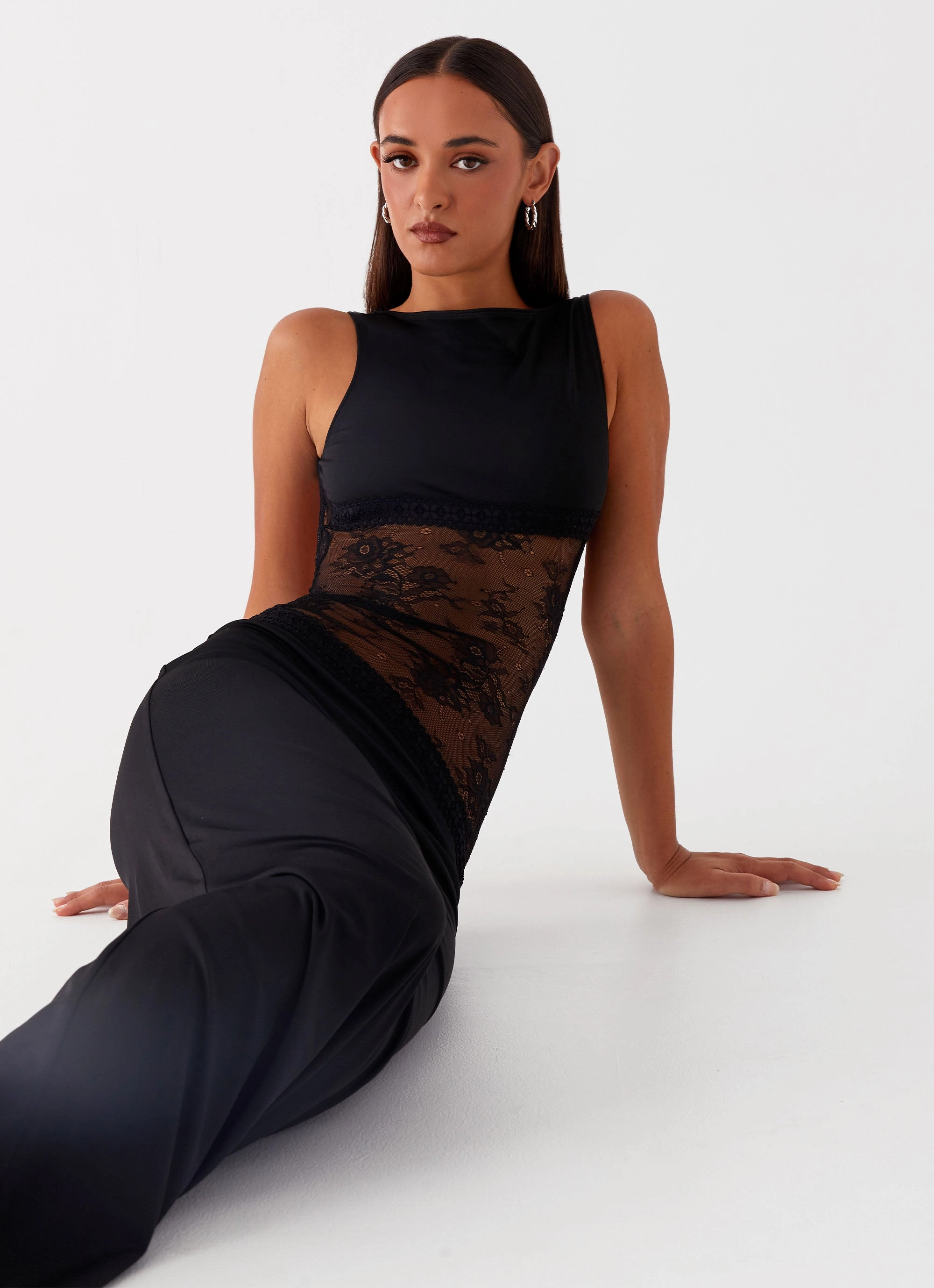 Smart and Sleek Lucinda Maxi Dress - Black