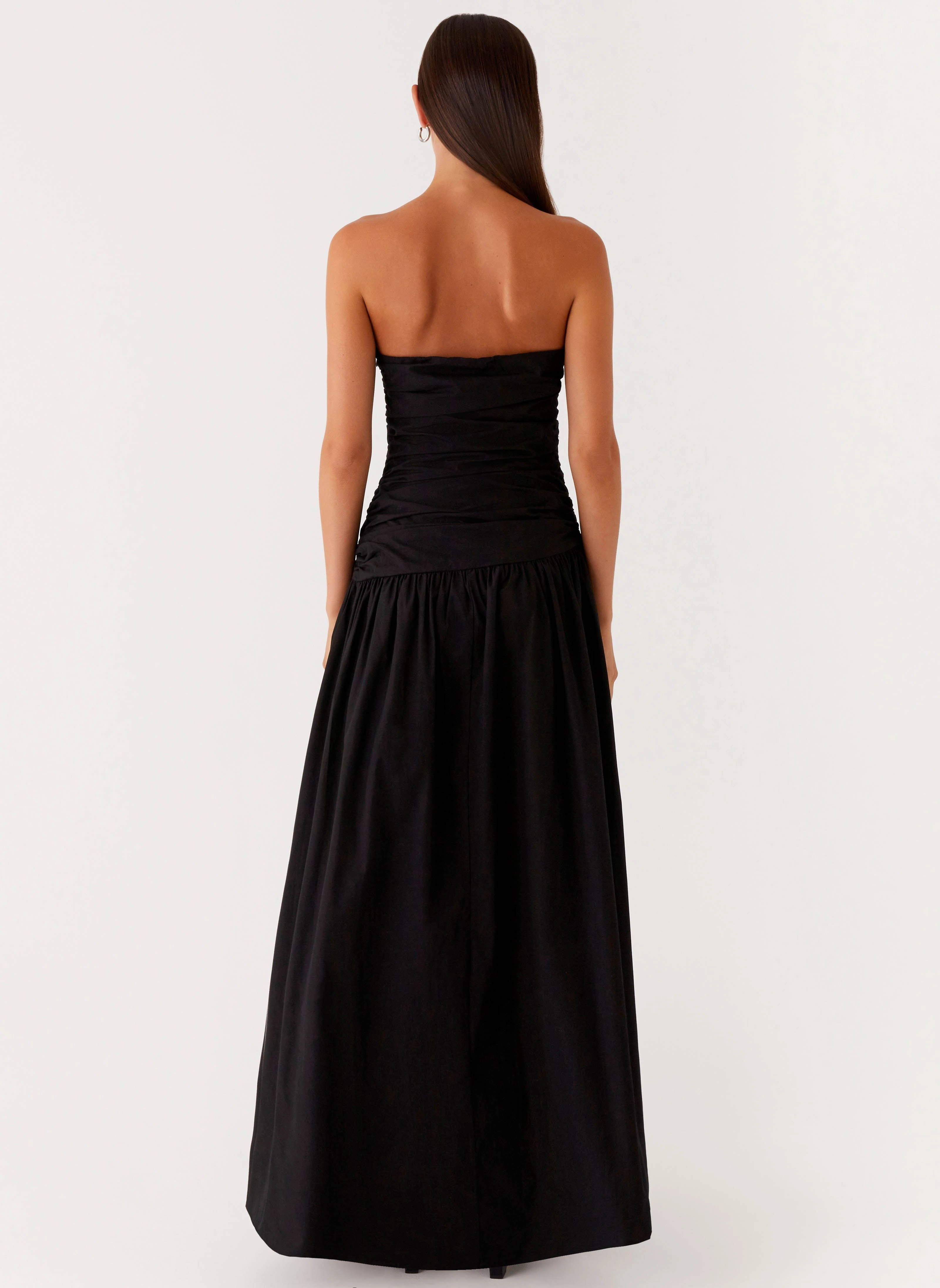 Relax Cut Office Layer Lumen Maxi Dress - Black