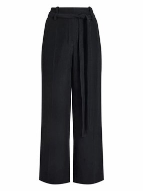 Comfort Style Timeless Comfort Fit Maggi Pant in Black
