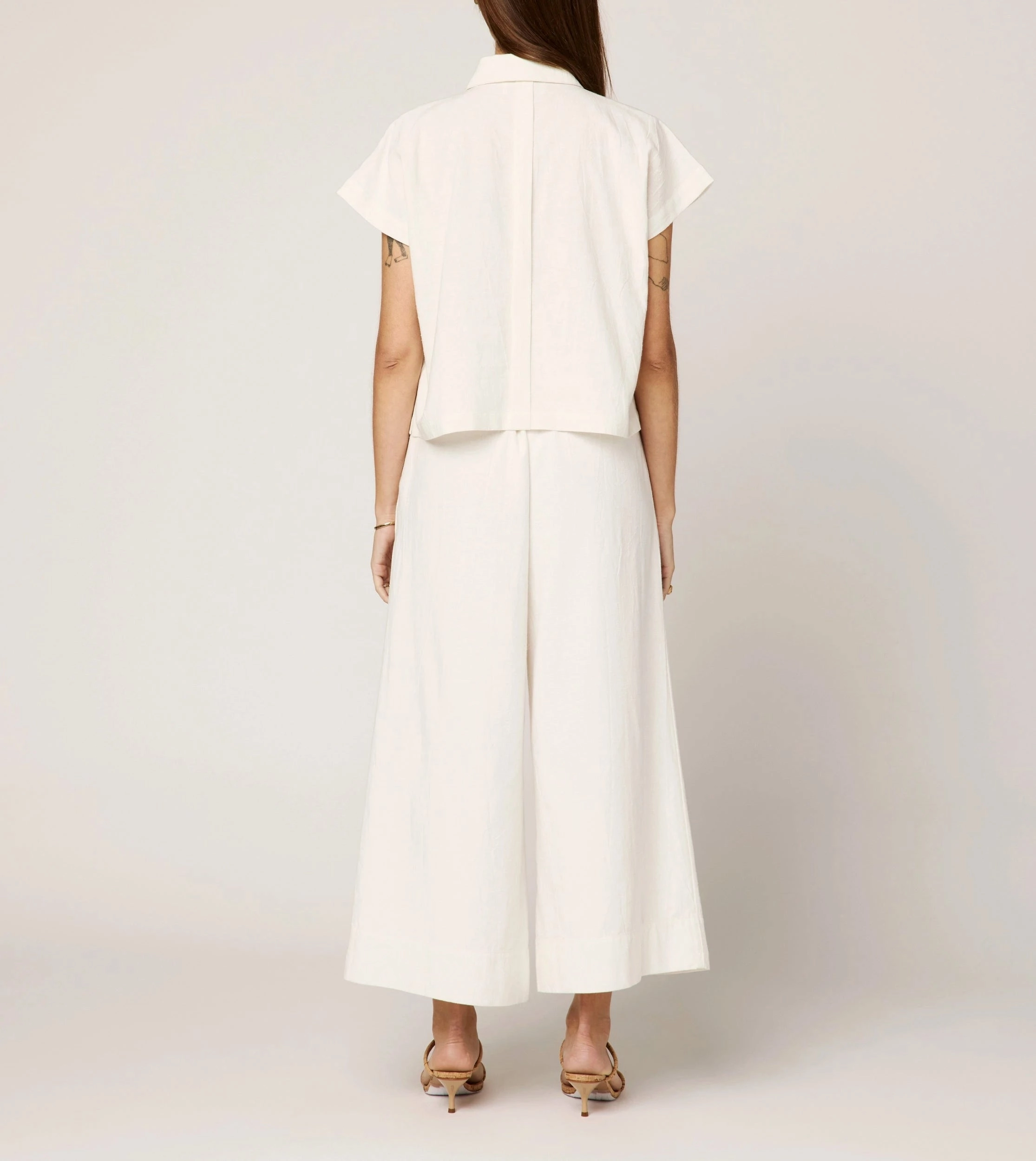Manui Pant | Ivory QuickDryConstruction Buttonless Closure