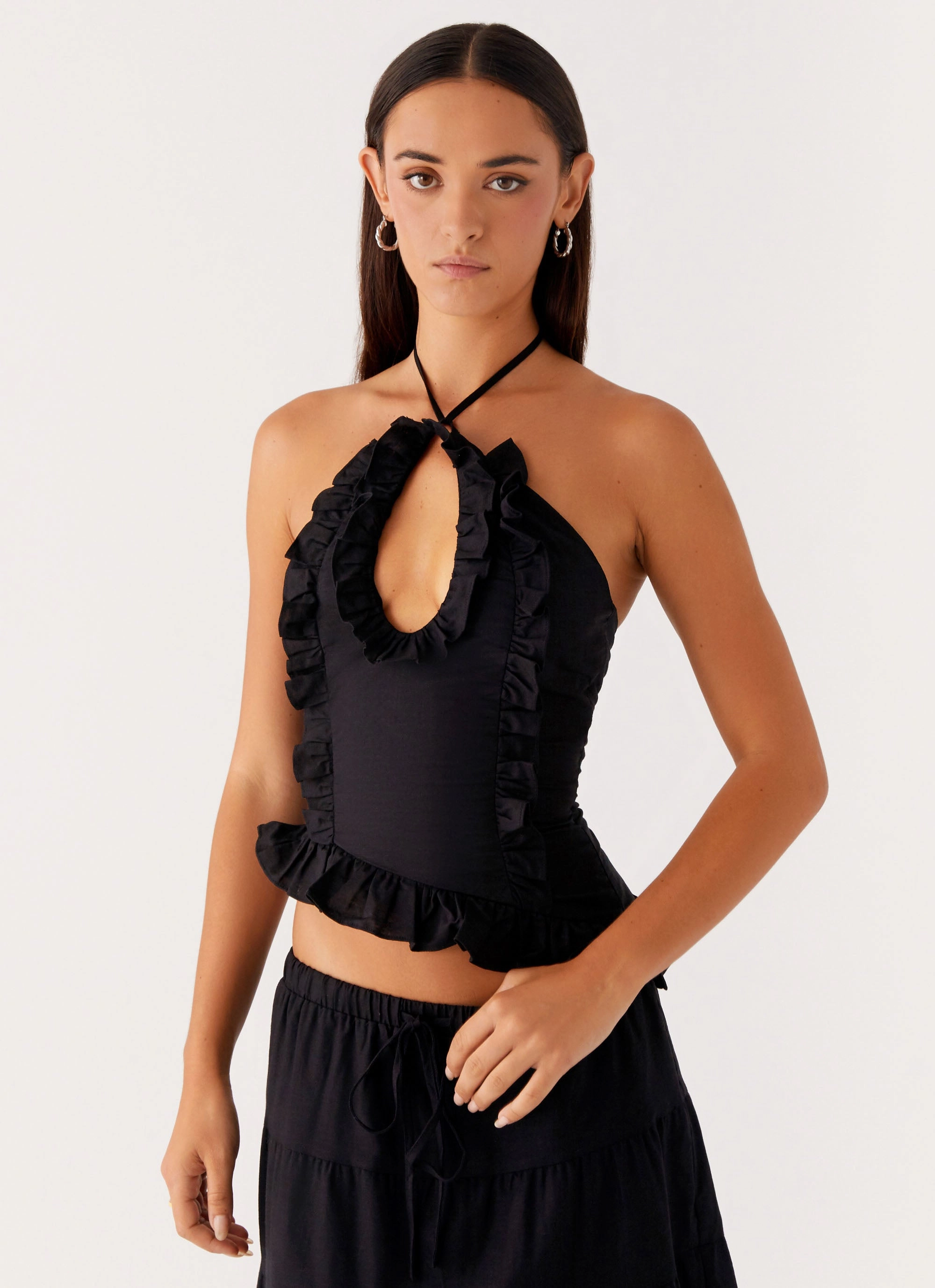 Mariella Linen Top - Black Layered Neckline Circular Knit Technique