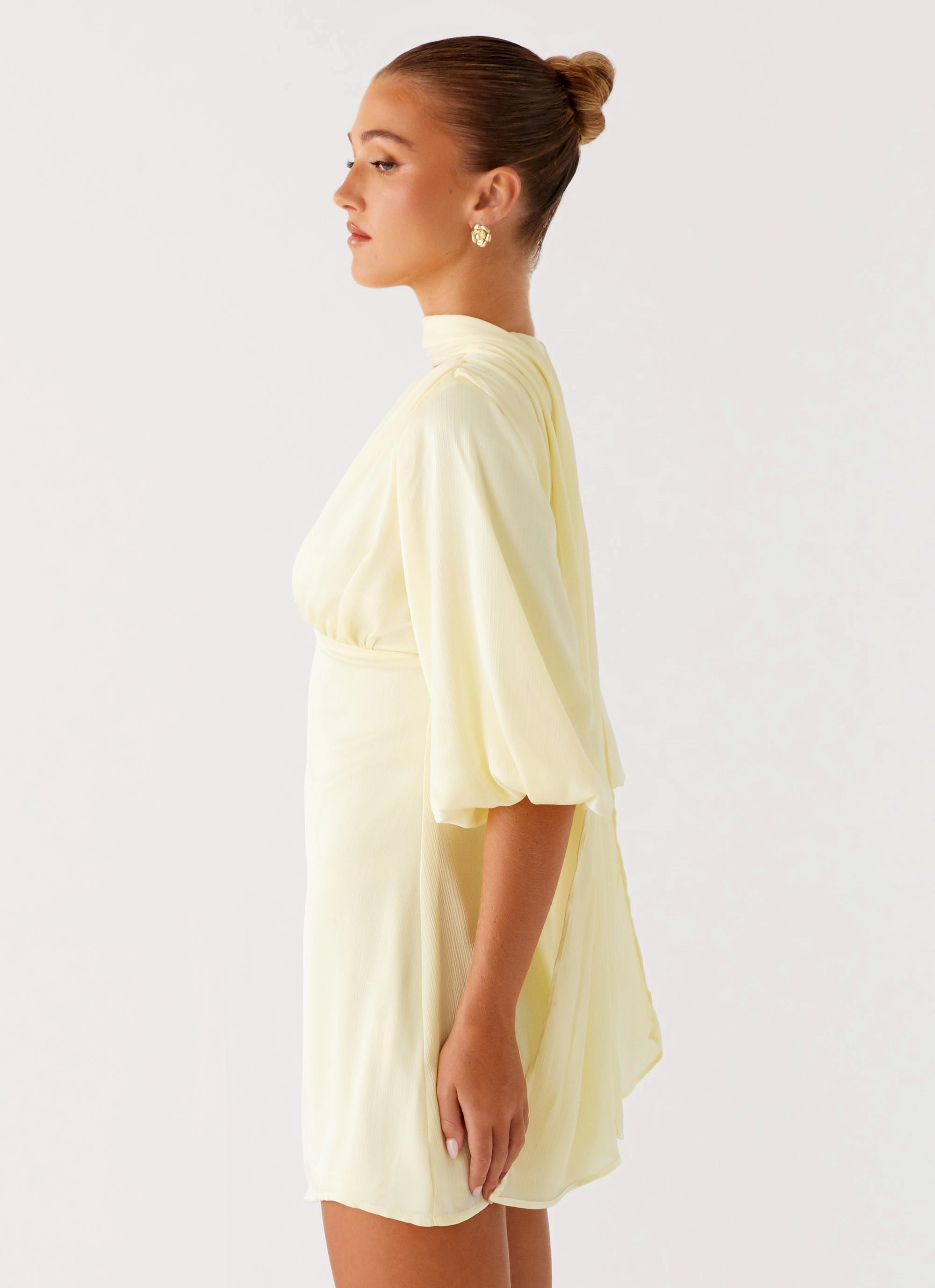 Celebrity-Inspired Timeless Fit Mary Mini Dress - Yellow