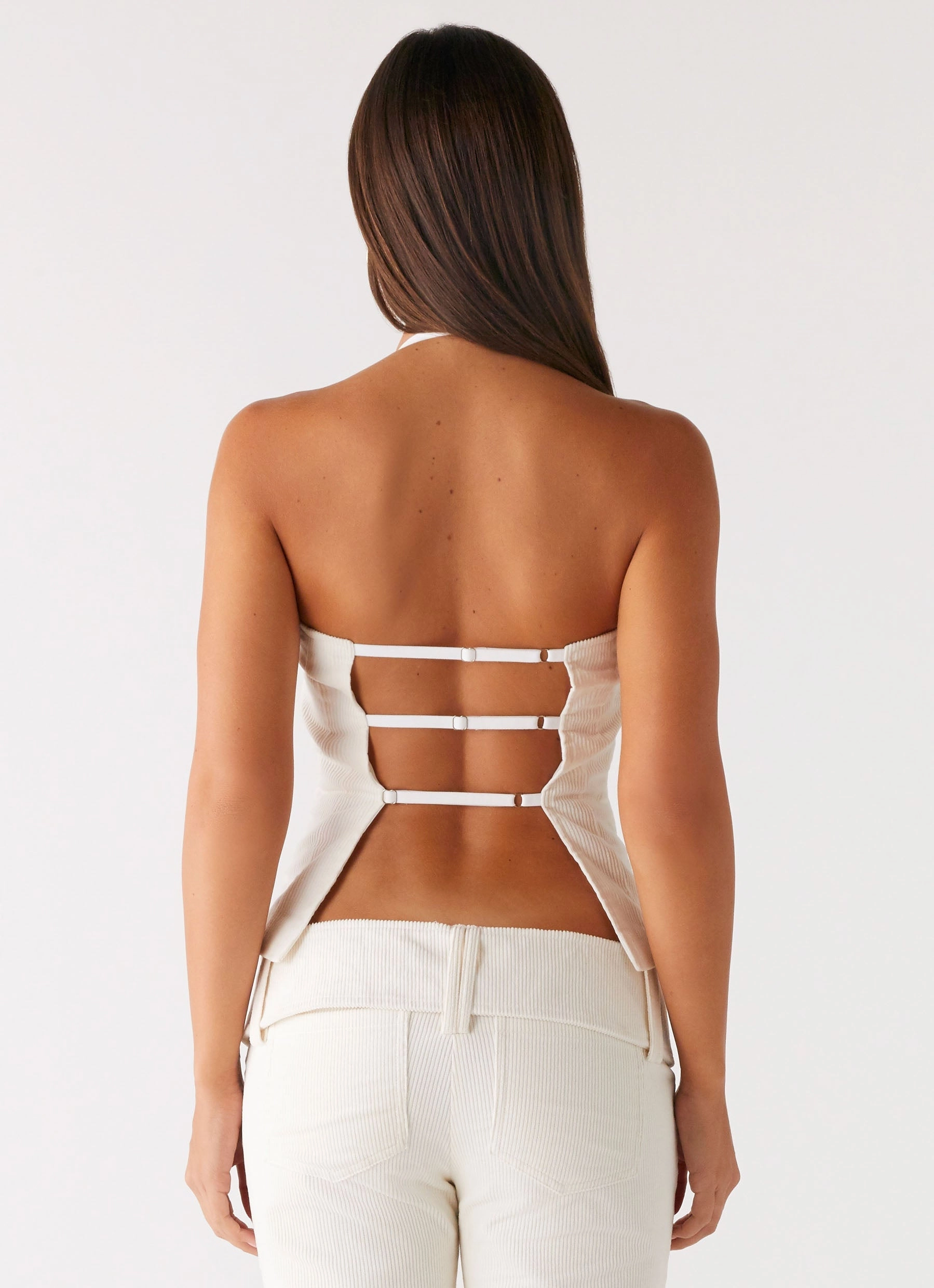 Maya Backless Top - Pearl VNeckline SlipResistant
