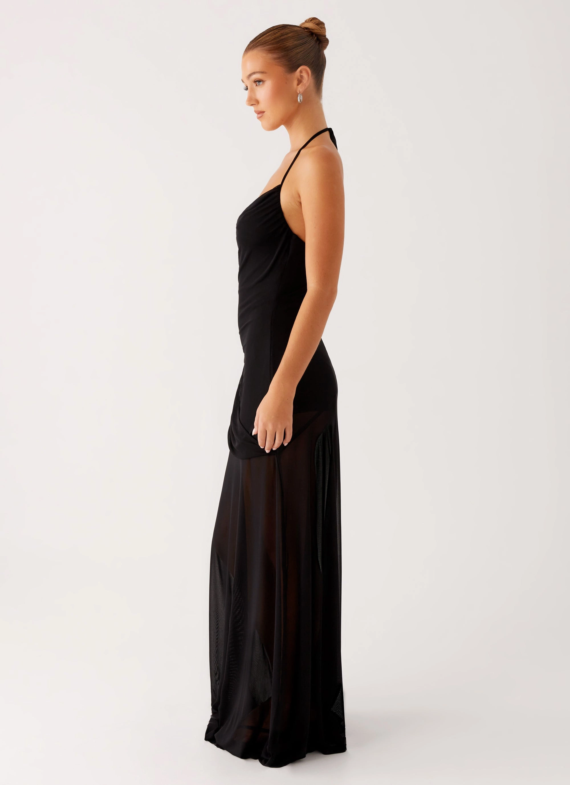 Flattering Layer Mckinley Maxi Dress - Black