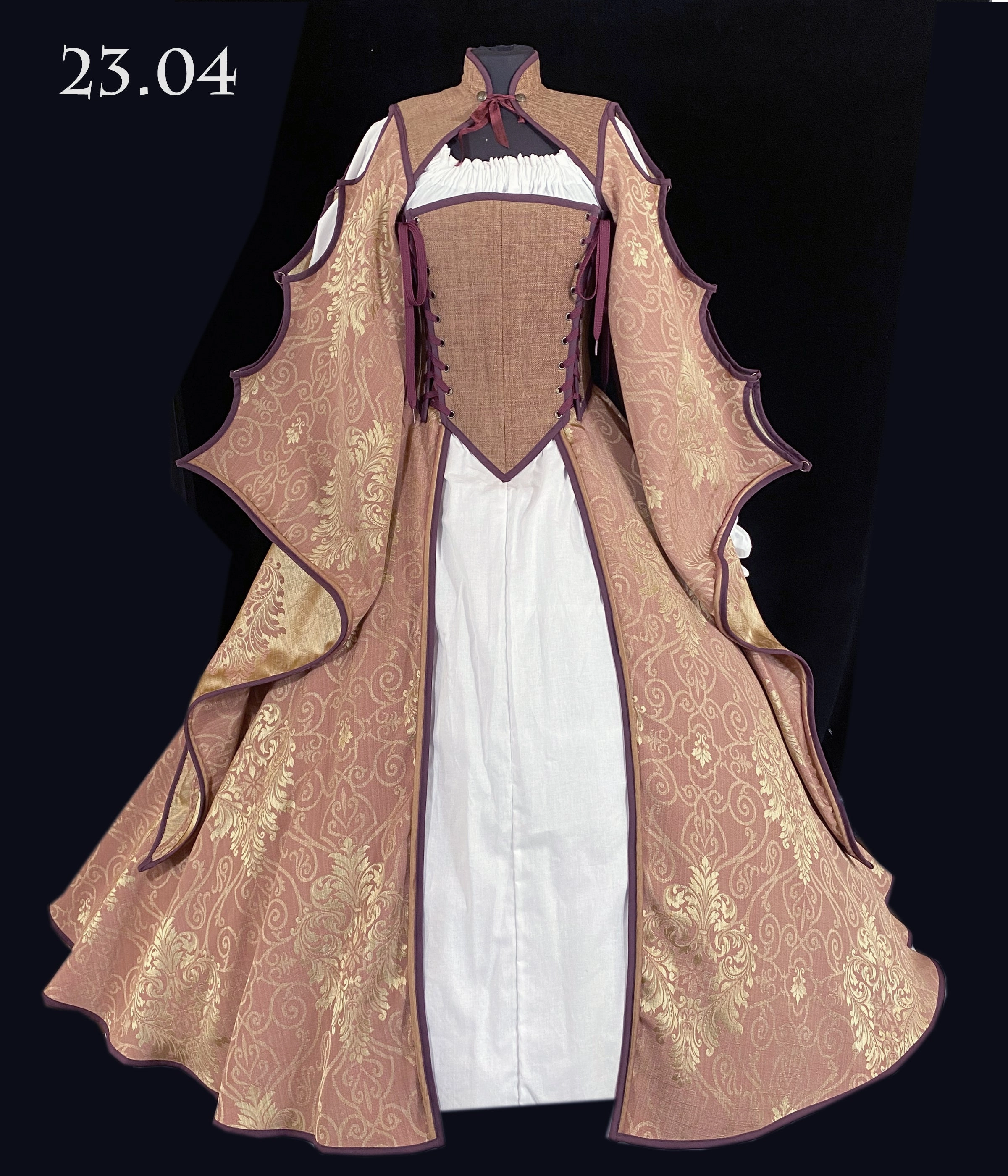 Mega Skirt and Sleeves Timeless Wear