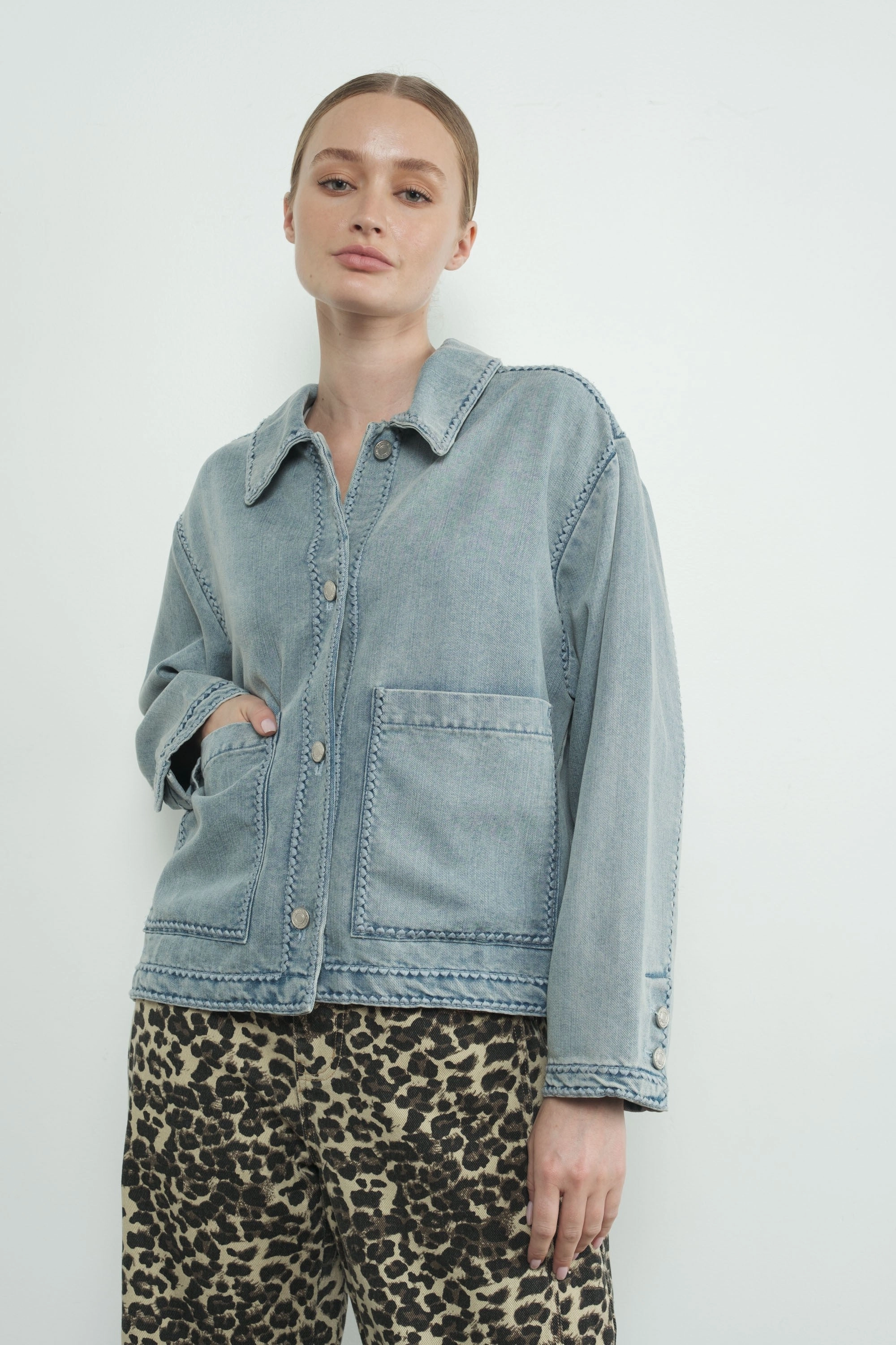 Embroidered Denim Jacket Water resistant coating Quick Access Zipper