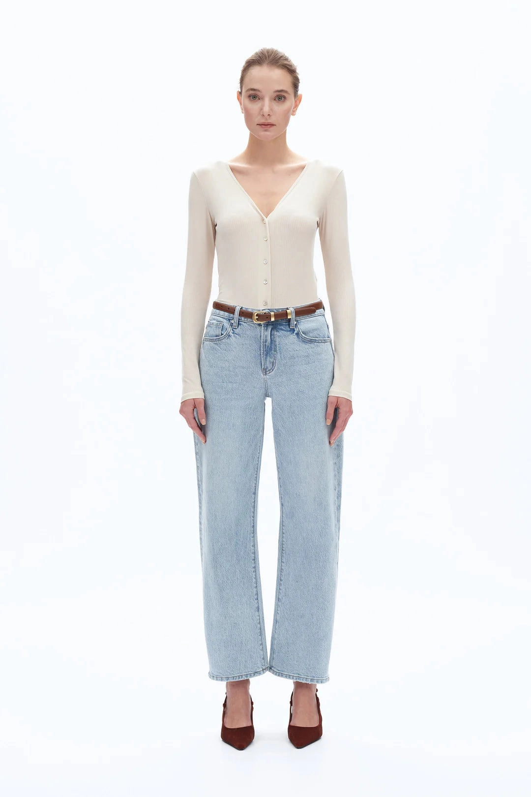 Mid Rise Barrel Leg Jeans - Light Blue Ergonomic Shoulder Cut Seamless Construction Design