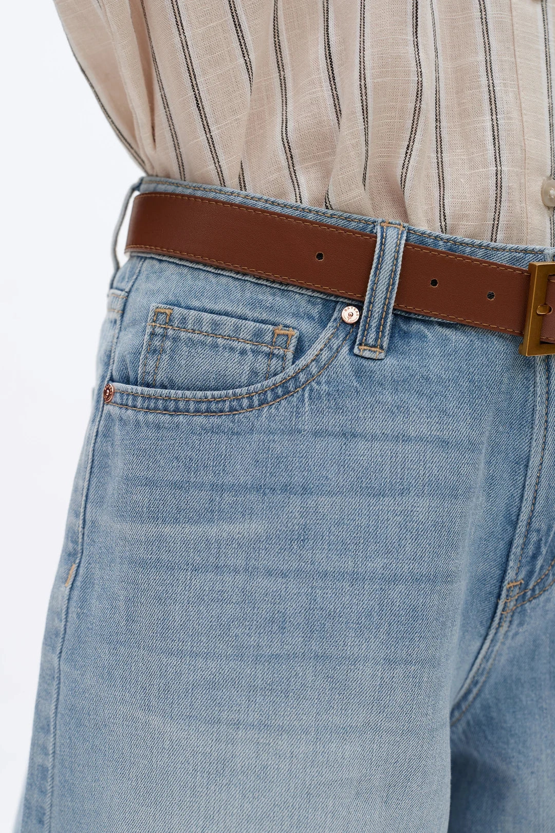 Mid Rise Denim Shorts - Light Blue Variable Tension Adjustment