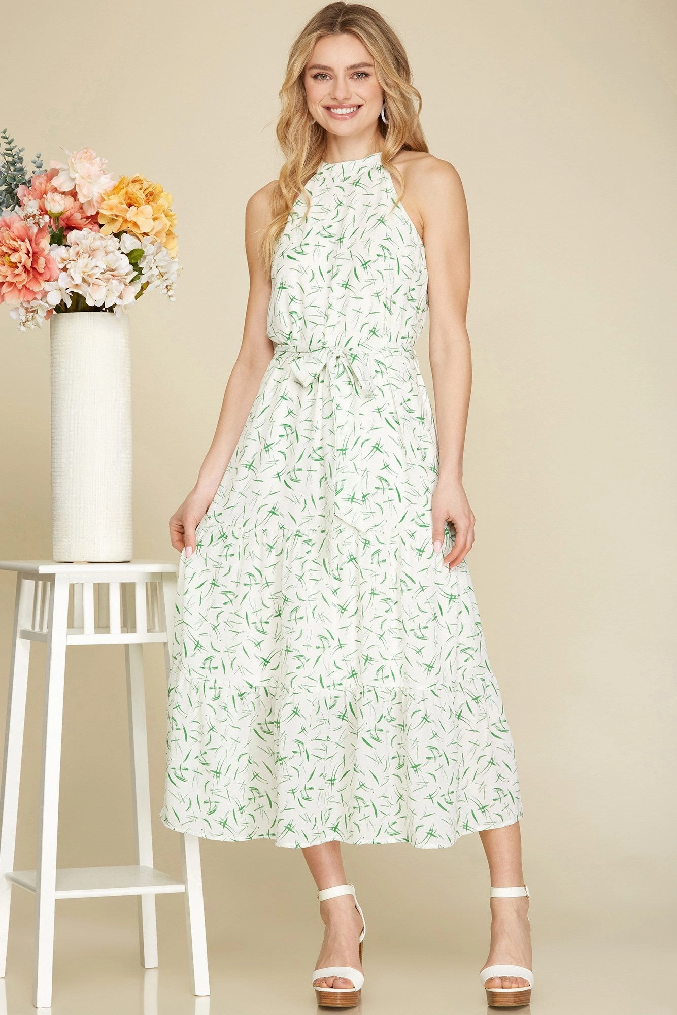 Chic Style MIRANDA FLORAL DRESS