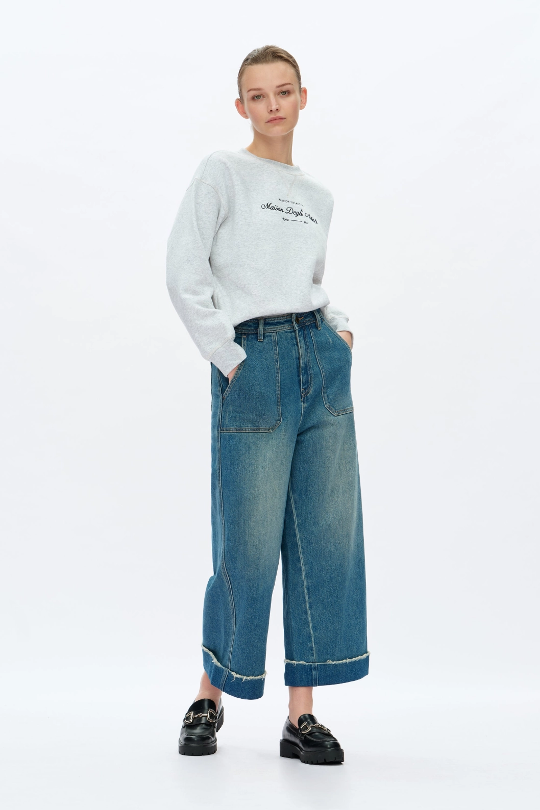 High Rise Wide Leg Jeans - Vintage Medium Blue HypoallergenicMaterial