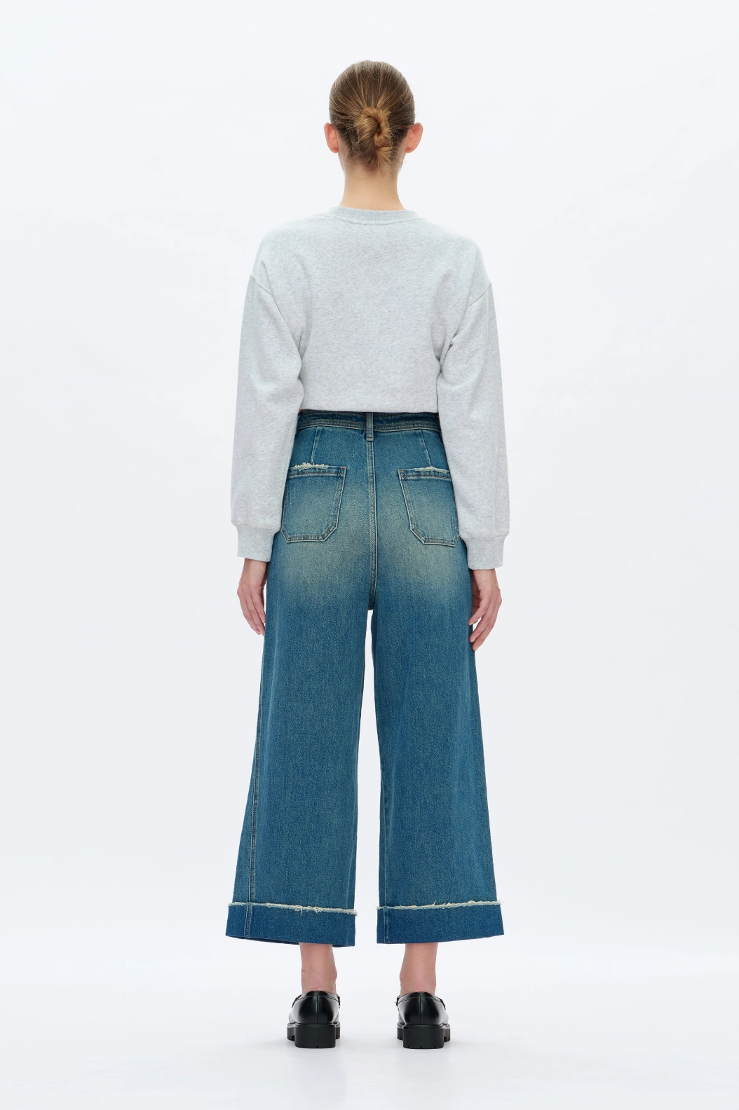 Flattering Cut Detachable belt High Rise Wide Leg Jeans - Vintage Medium Blue