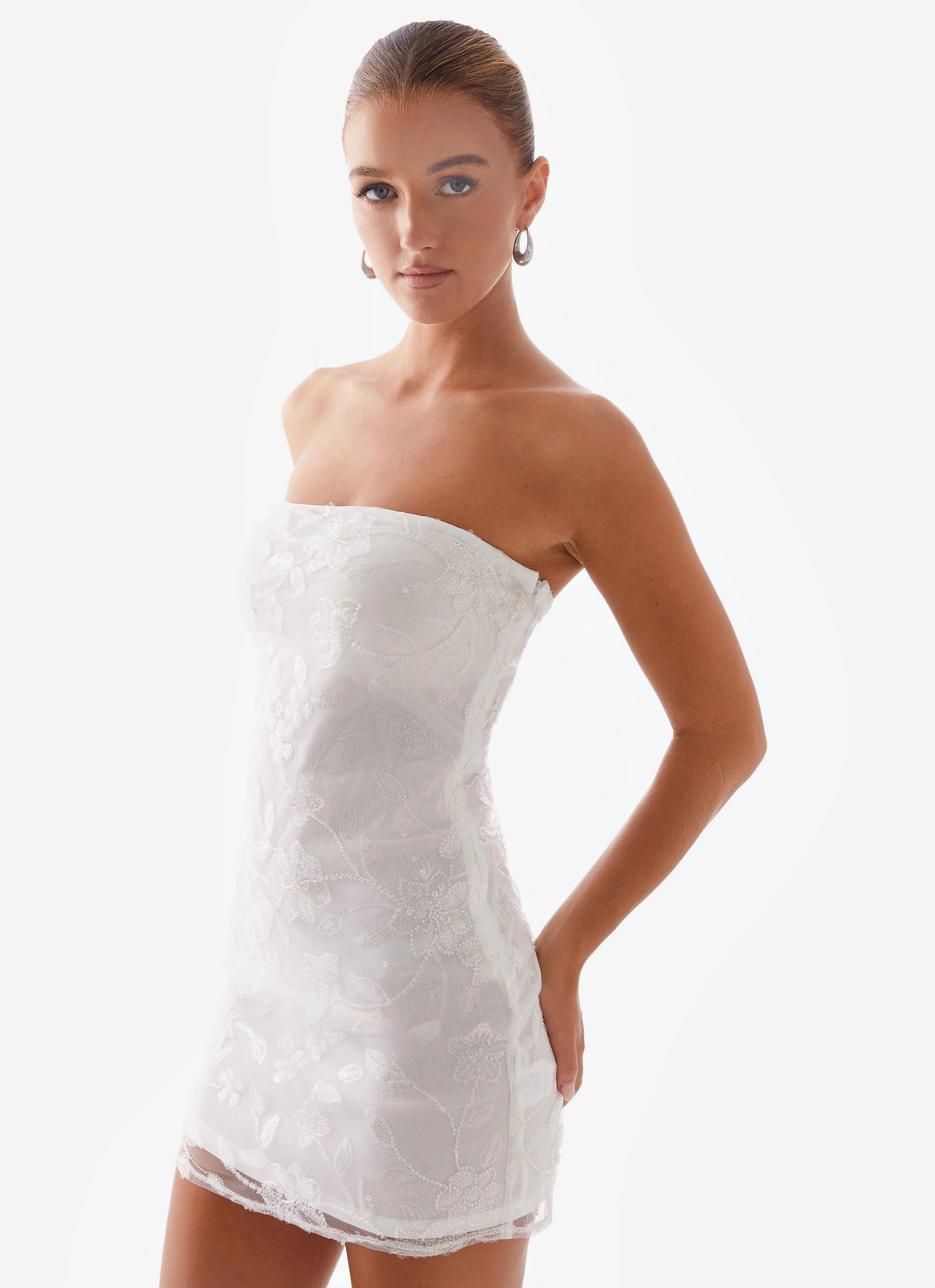 Button-Cuff Moorey Beaded Mini Dress - White Silver