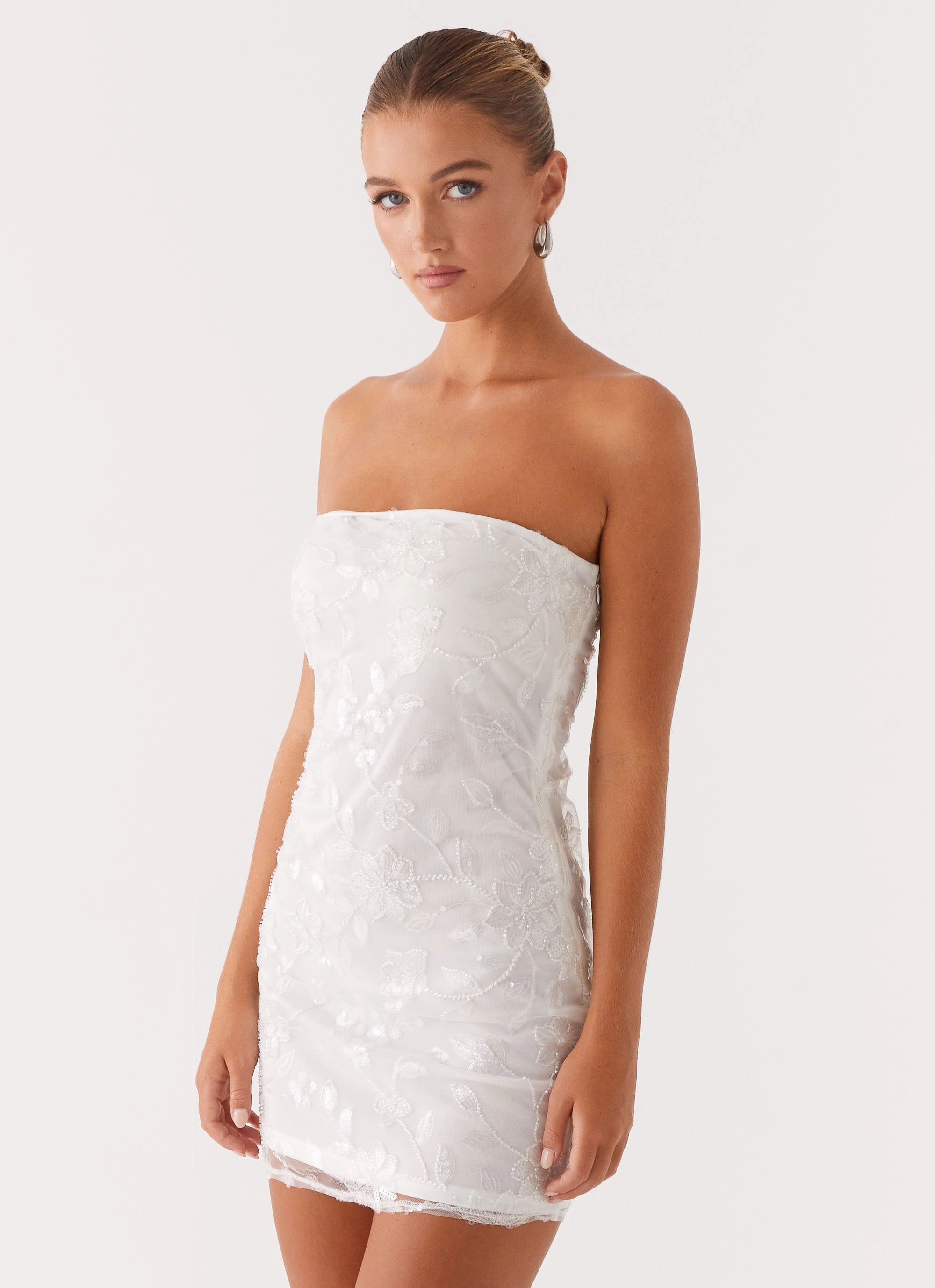 Moorey Beaded Mini Dress - White Silver All Season Style Form Fit