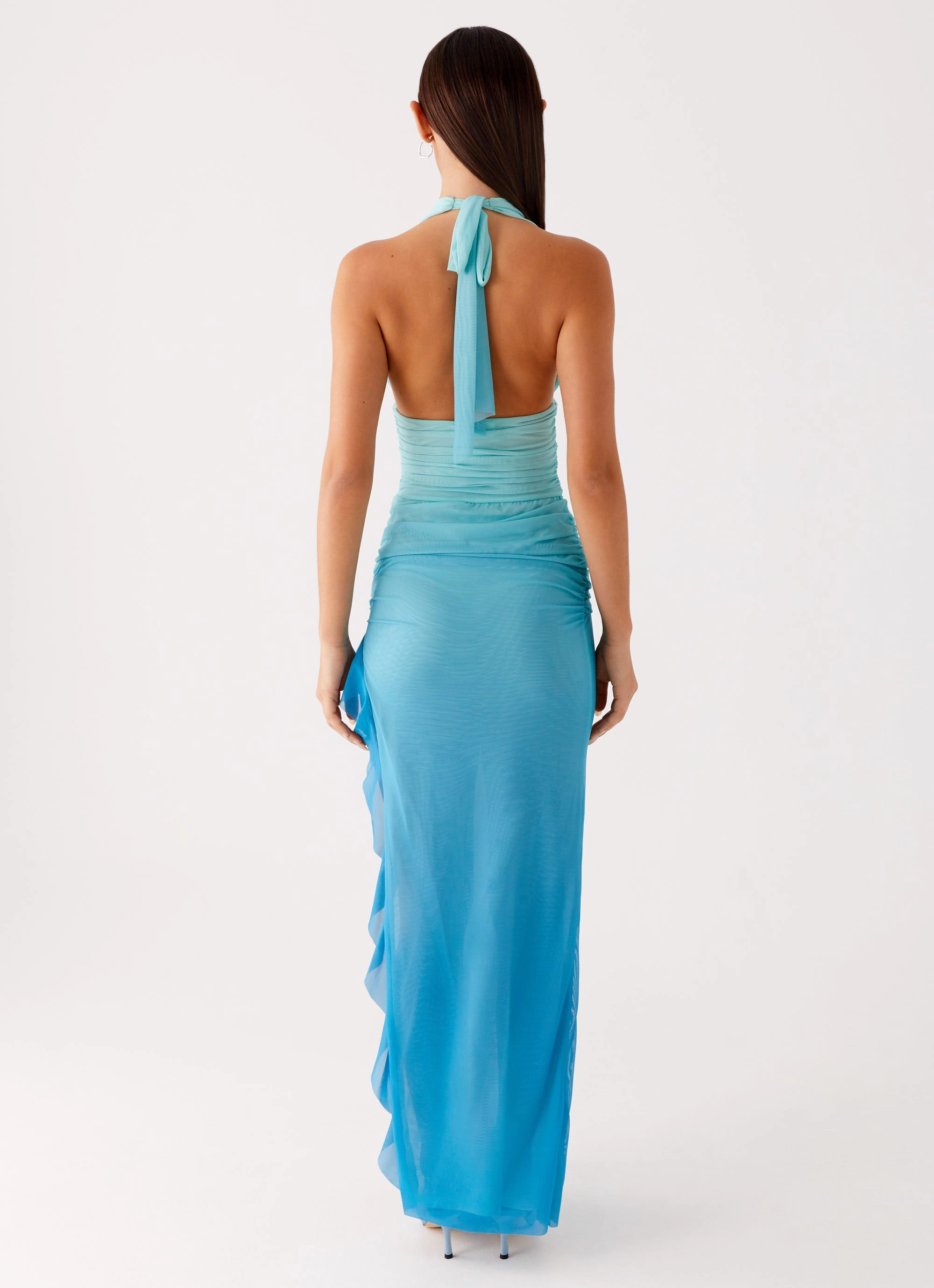 Moraya Halterneck Maxi Dress - Blue Gradient Flattering Design Raglan-Sleeve