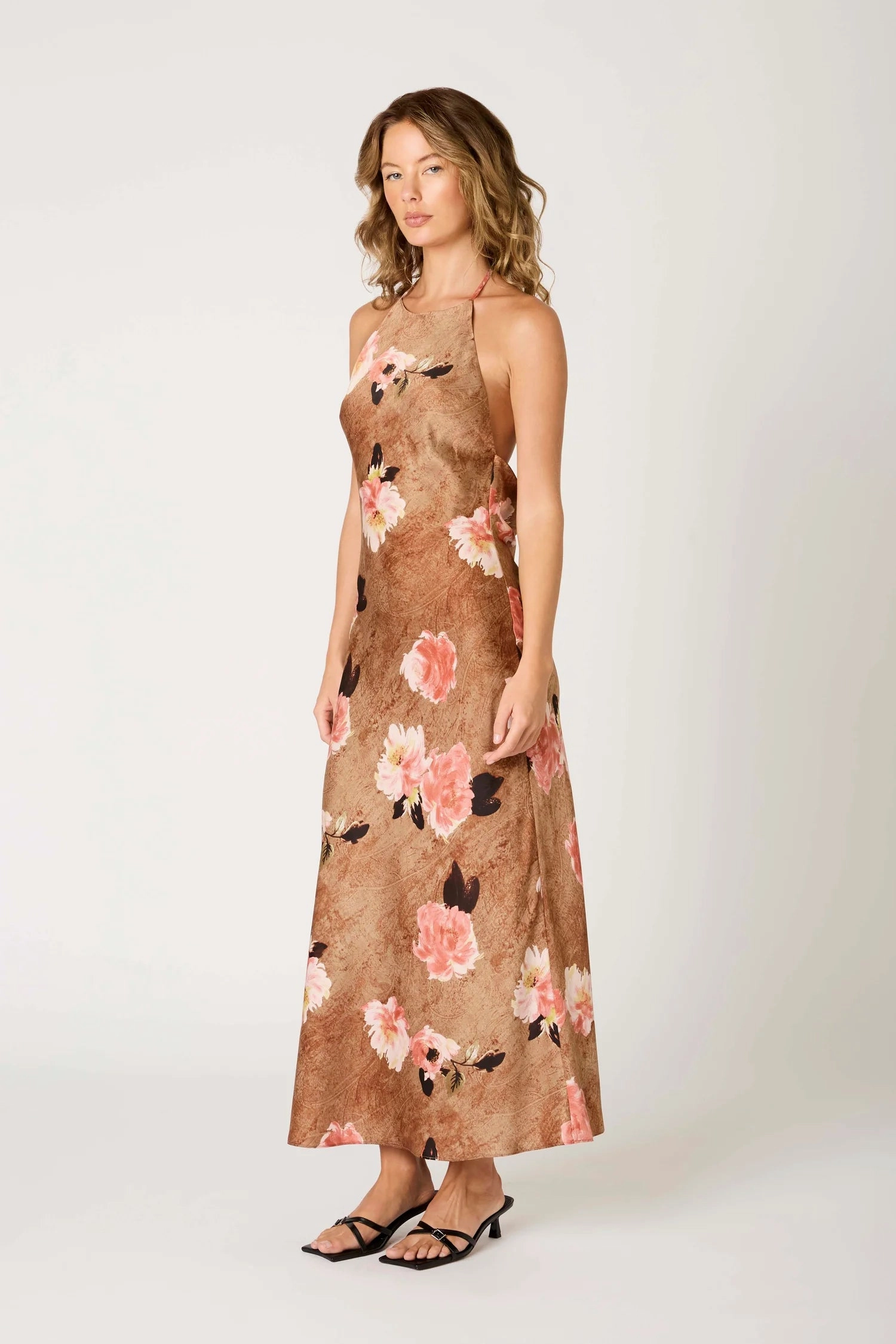 Comfort Mode Smart Cut Leah Dress