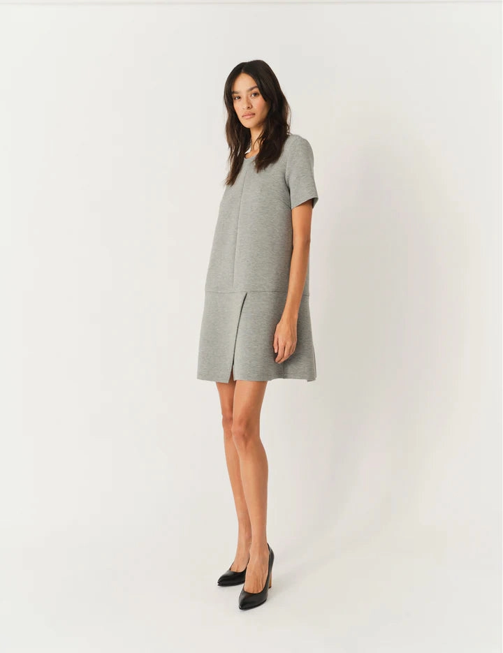 Nice Mini Dress in Grey Melange Comfortable Silhouette Monochrome Mood
