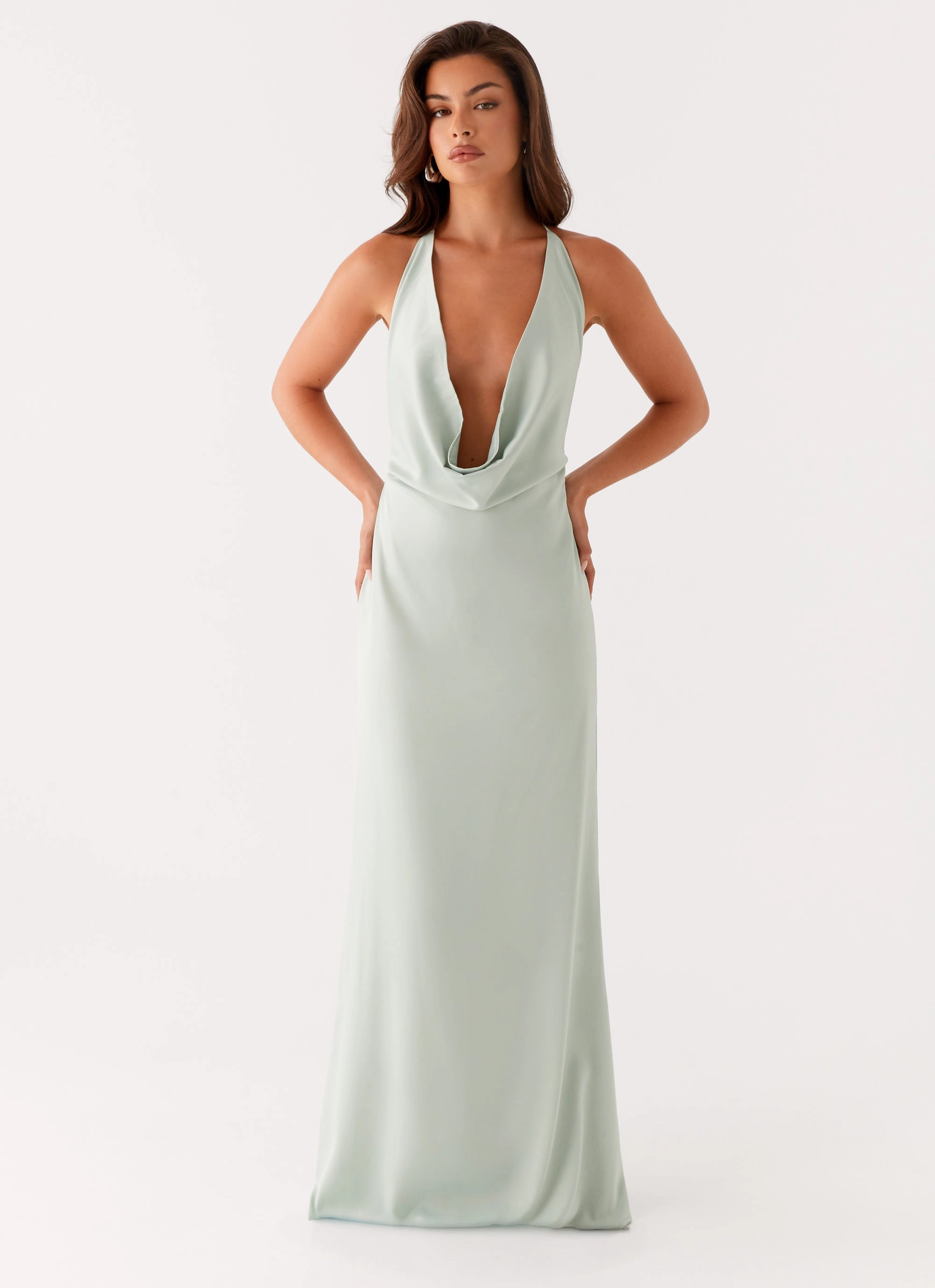 Noemi Maxi Dress - Sage Chic Layering