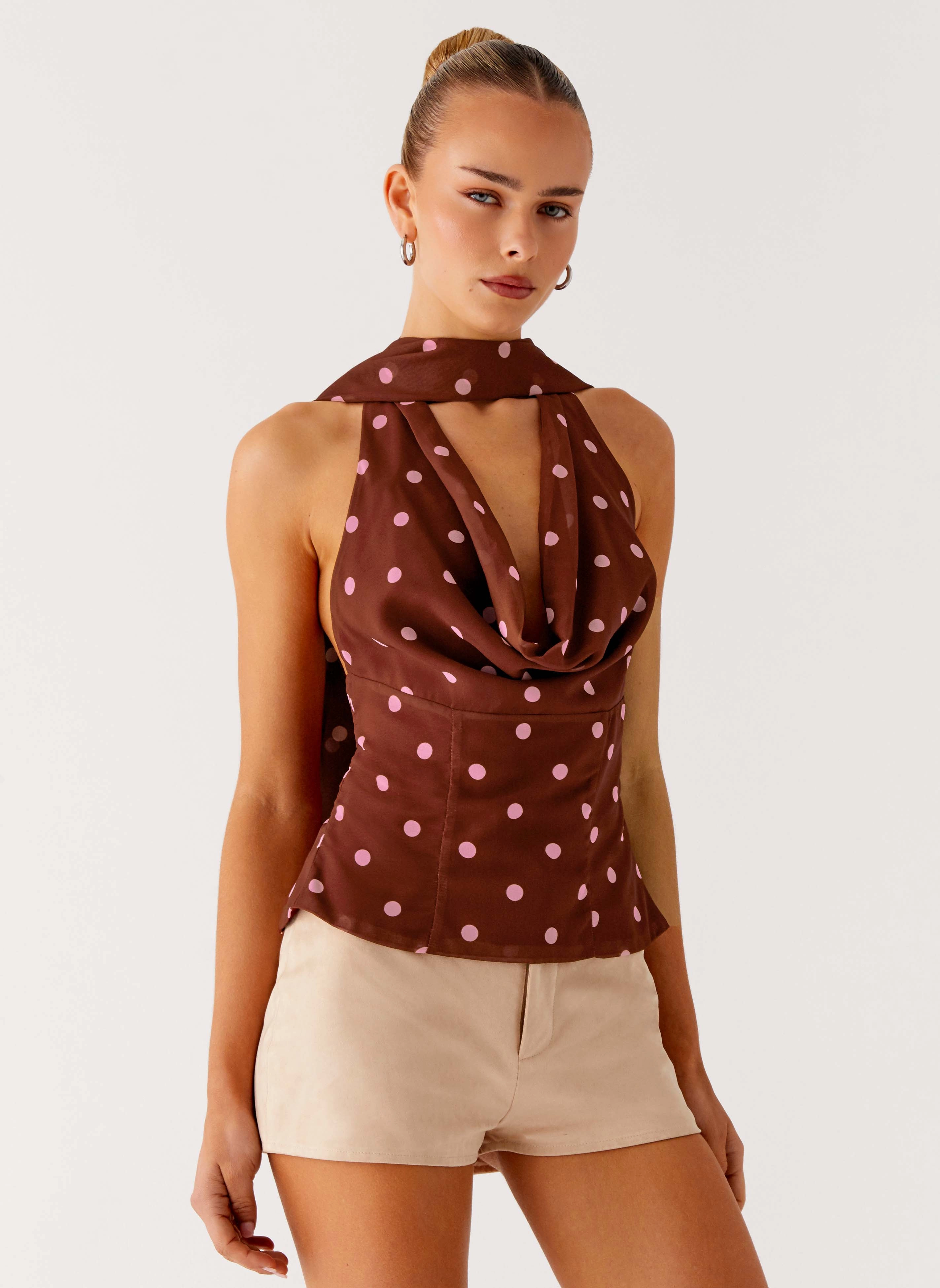 Stealing Love Scarf Top - Chocolate Strawberry Dot Adaptive Temperature Control