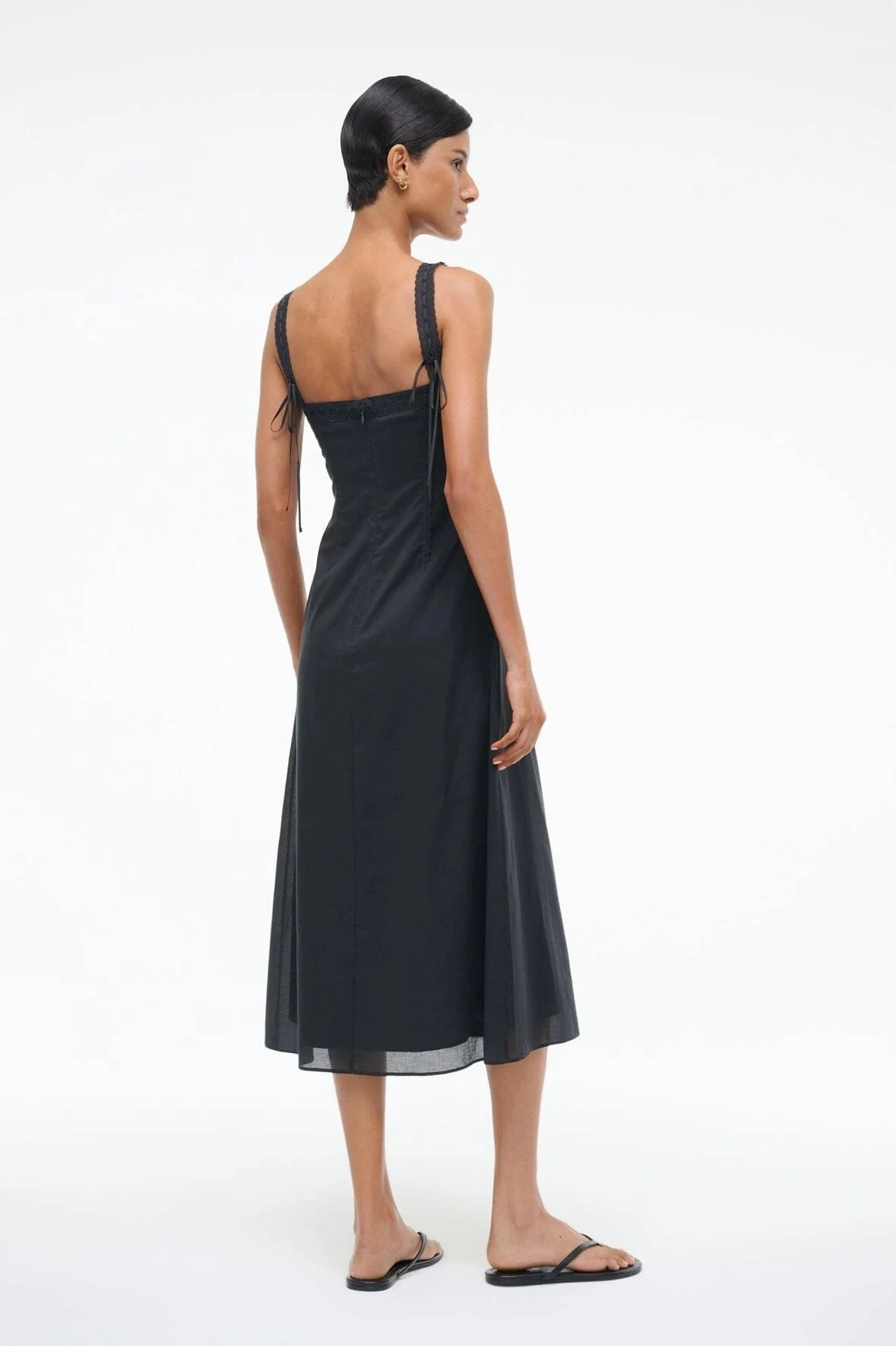 Matilde Dress in Black Art Spirit Fall Outfit