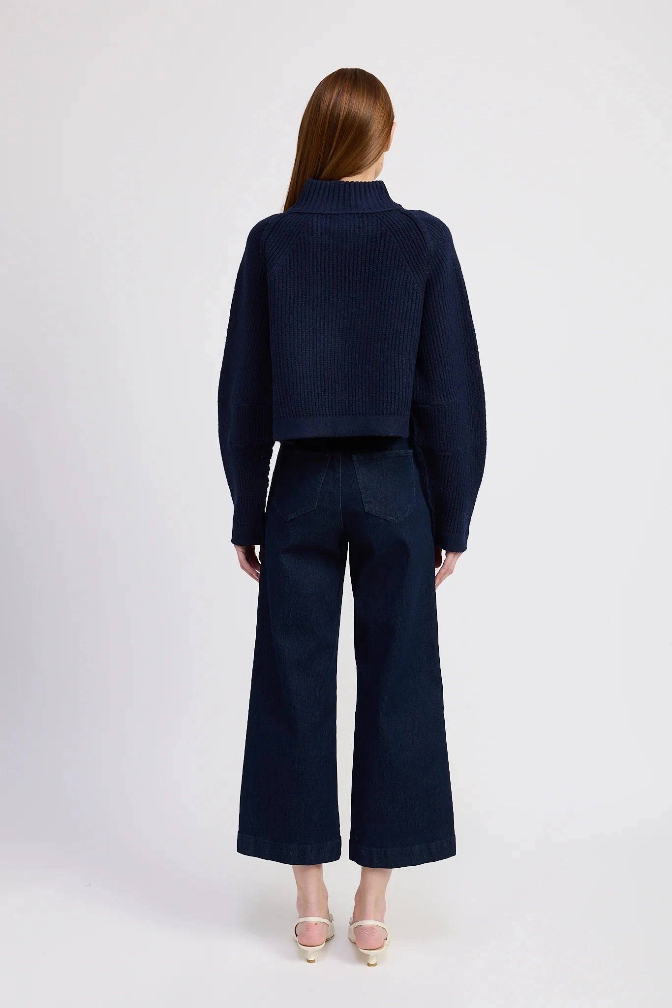 Temperature Regulating Fibers ZipClosure Odette Sweater