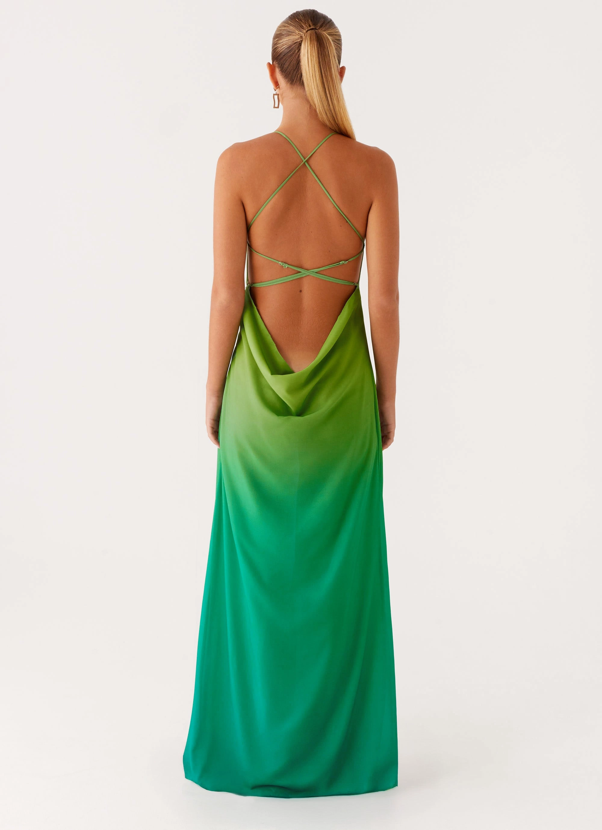 Sculpted Form Elastic-Waist Opposites Attract Maxi Dress - Green Ombre